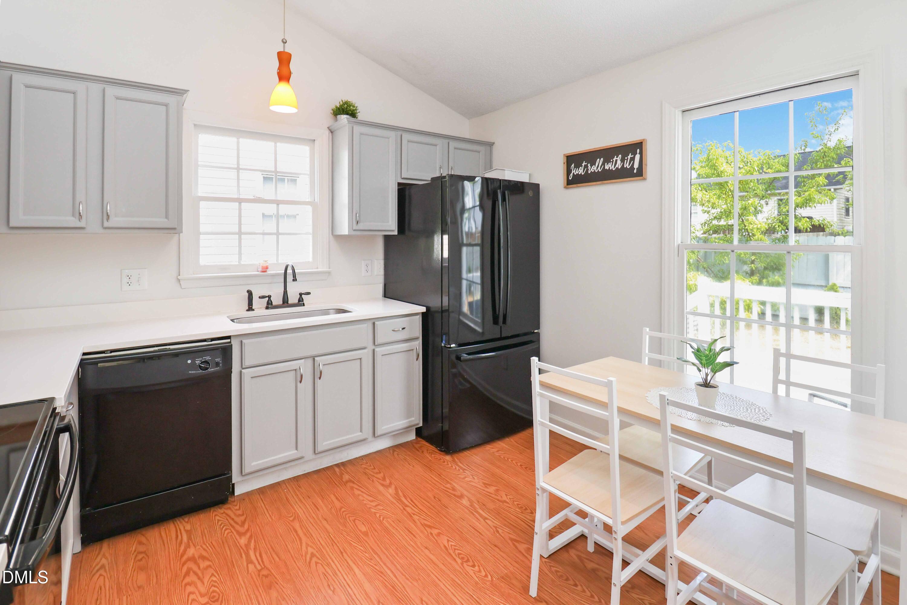 1508 Malta Avenue Property Photo 12