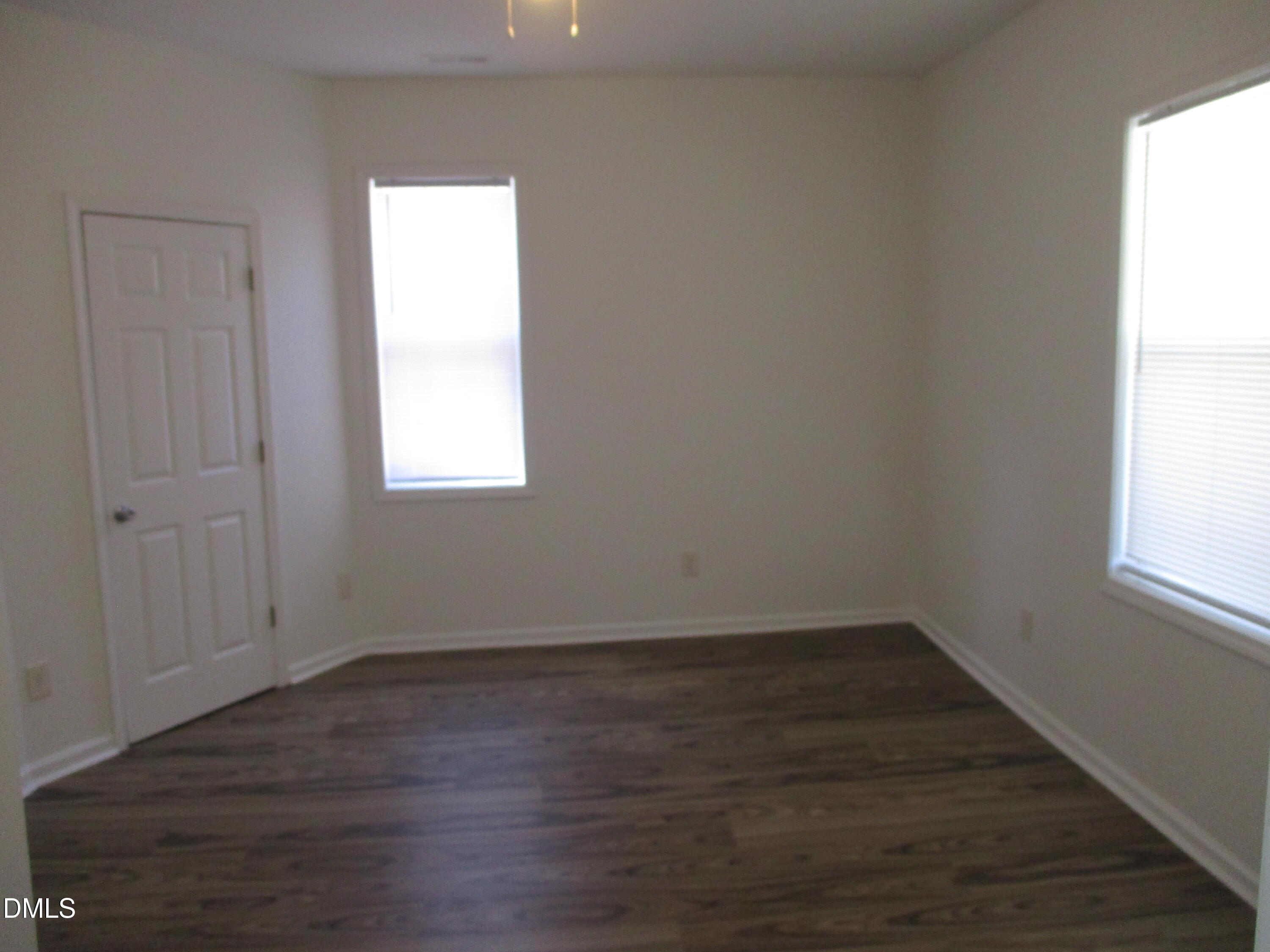 8 N Swain Street Property Photo 10