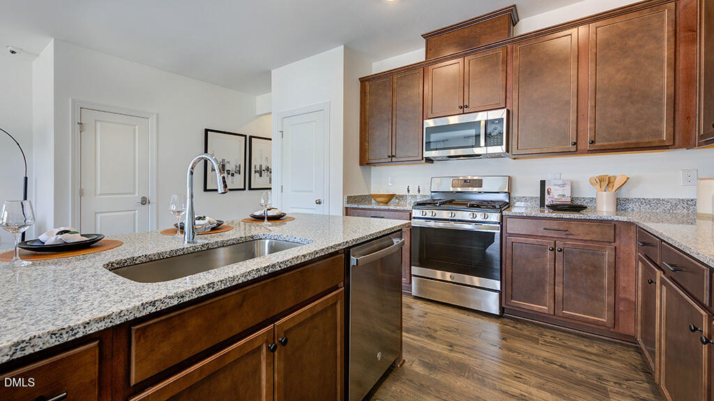 306 Sweetbay Tree Drive Property Photo 17