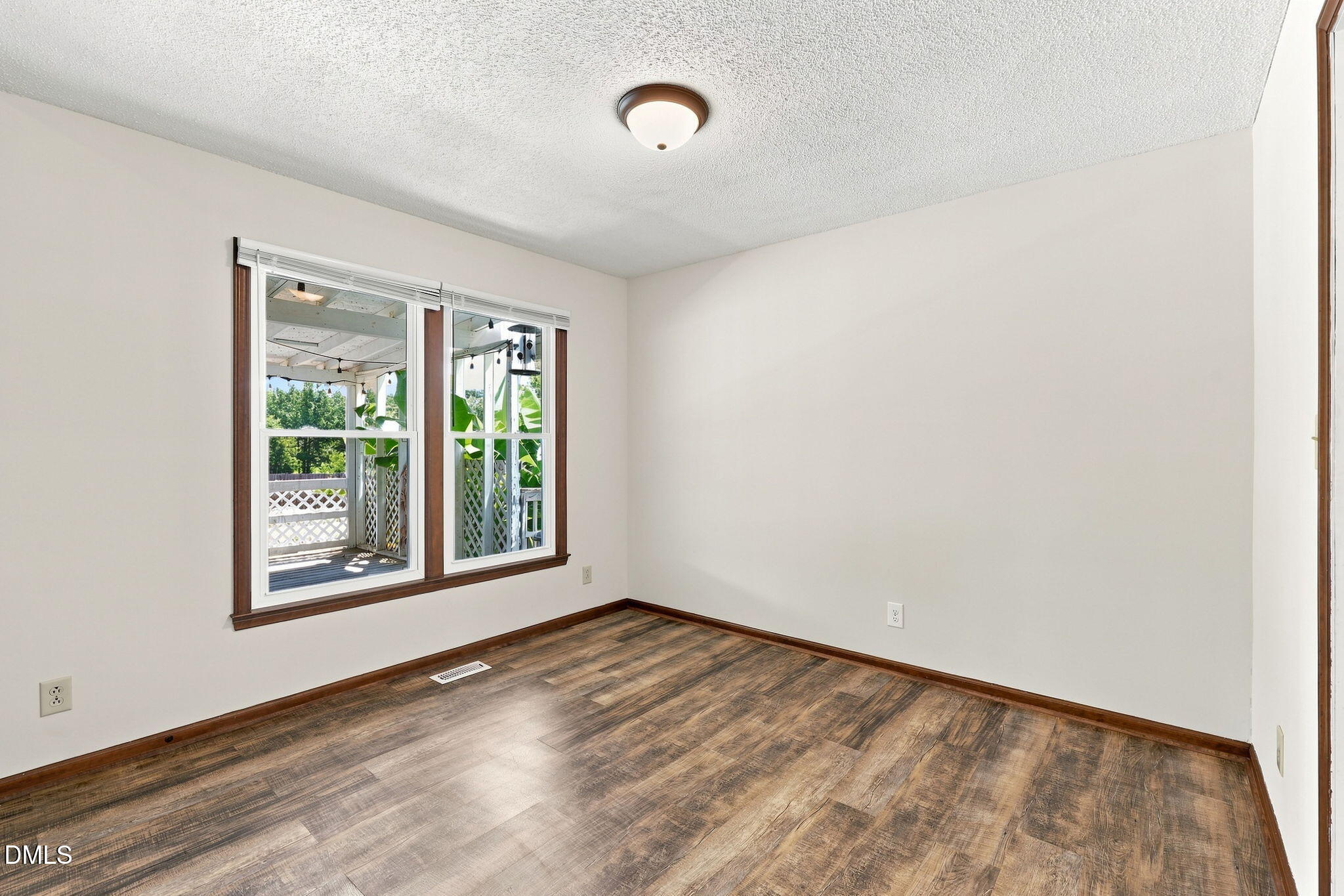 10545 Oakley Road Property Photo 13