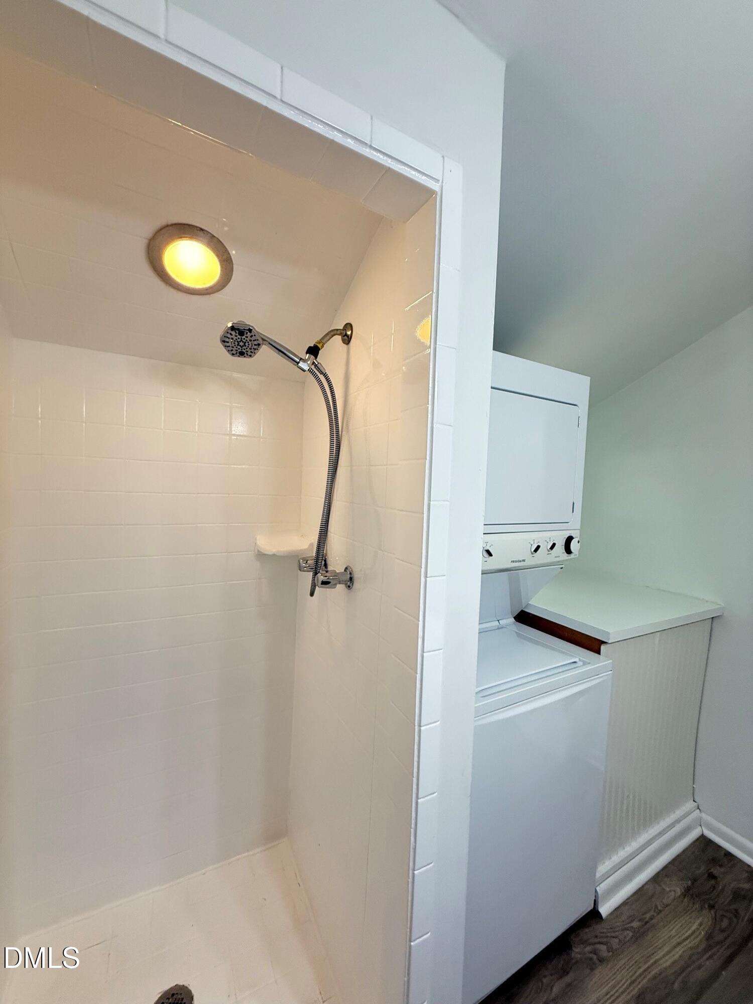 1421-a Lynn Road Property Photo 12