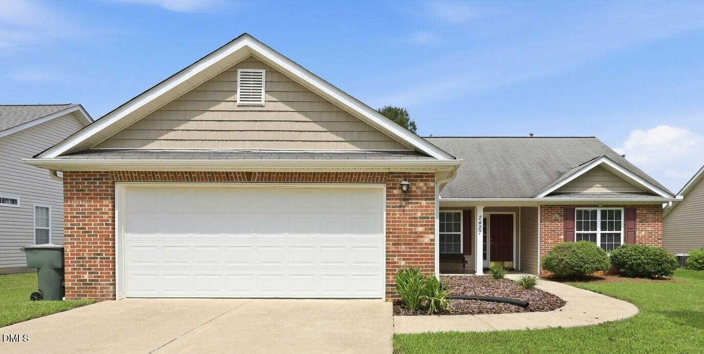 2427 Pepperstone Drive Property Photo 1