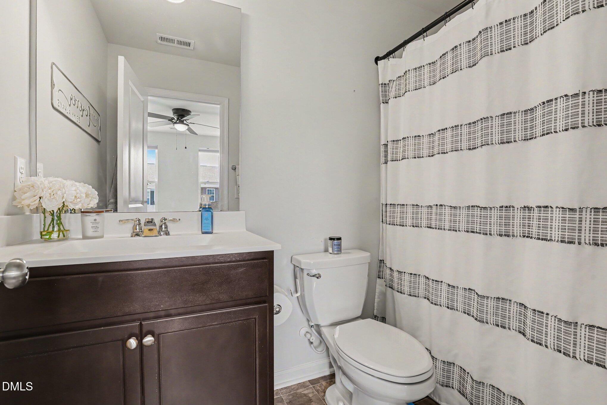 6015 Kayton Street Property Photo 25
