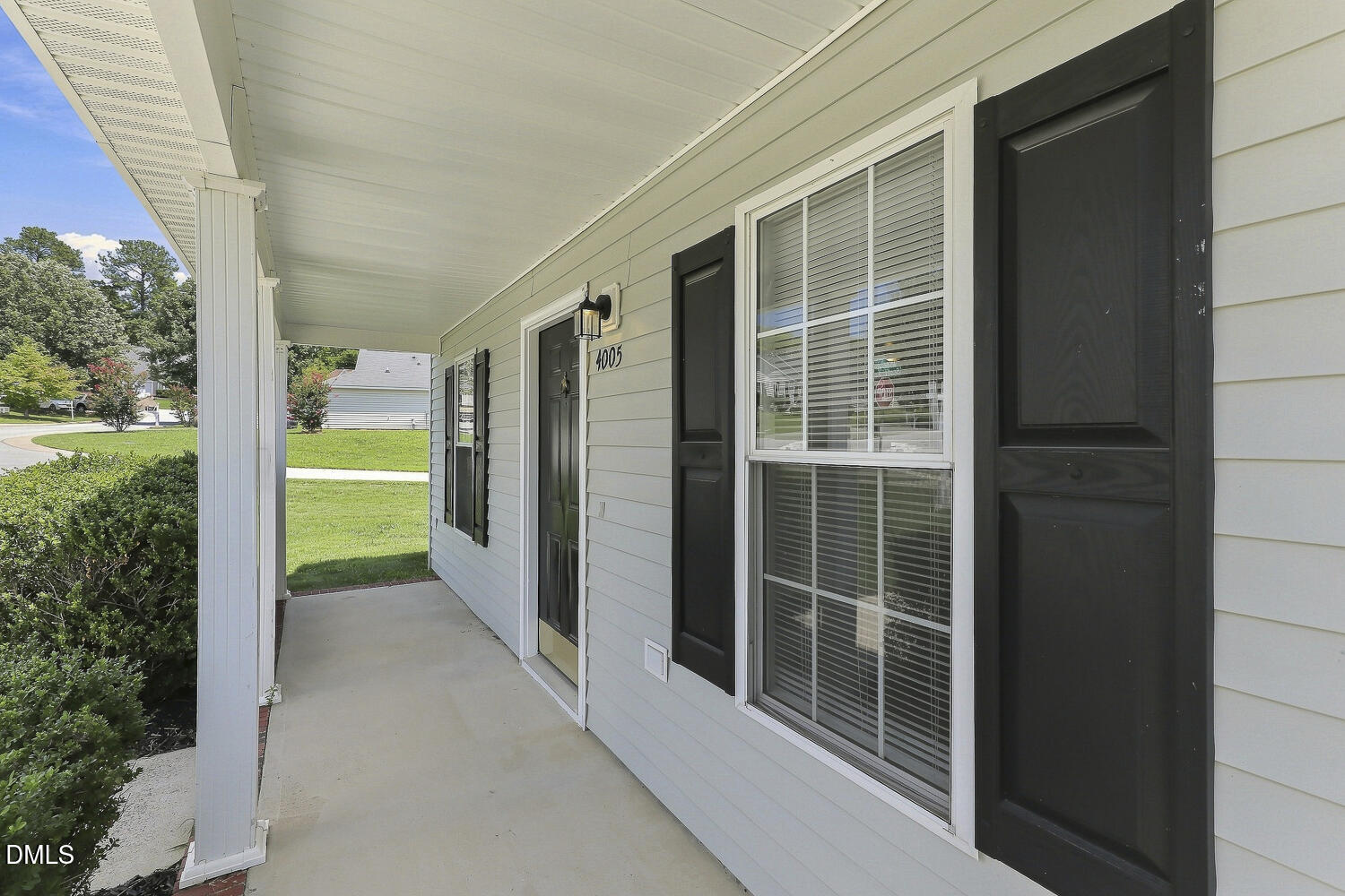 4005 Scofield Drive Property Photo 5
