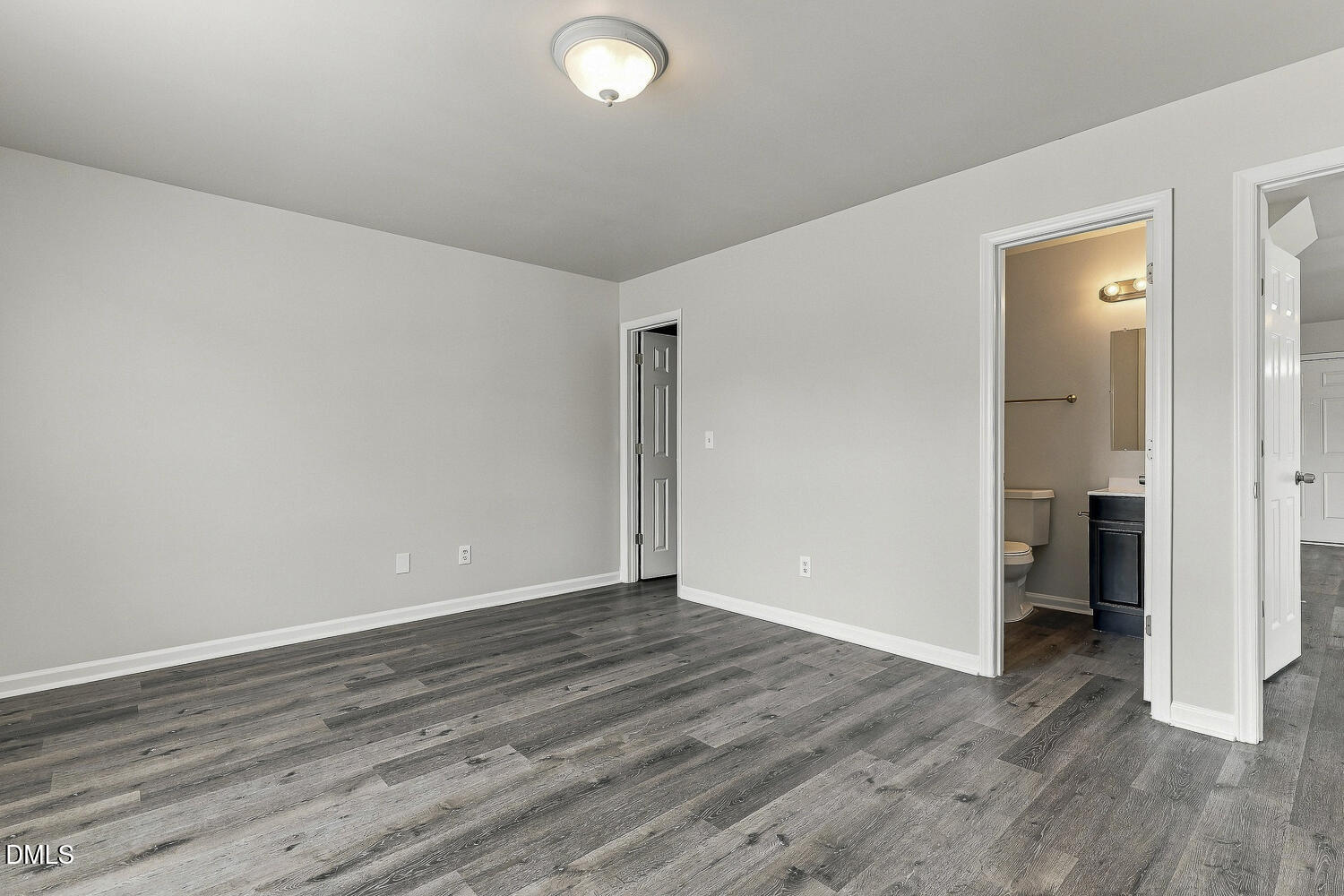 4005 Scofield Drive Property Photo 20