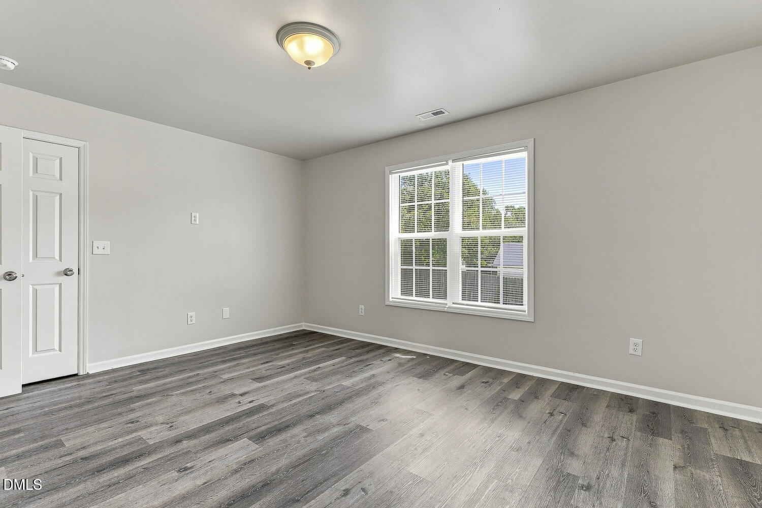 4005 Scofield Drive Property Photo 22