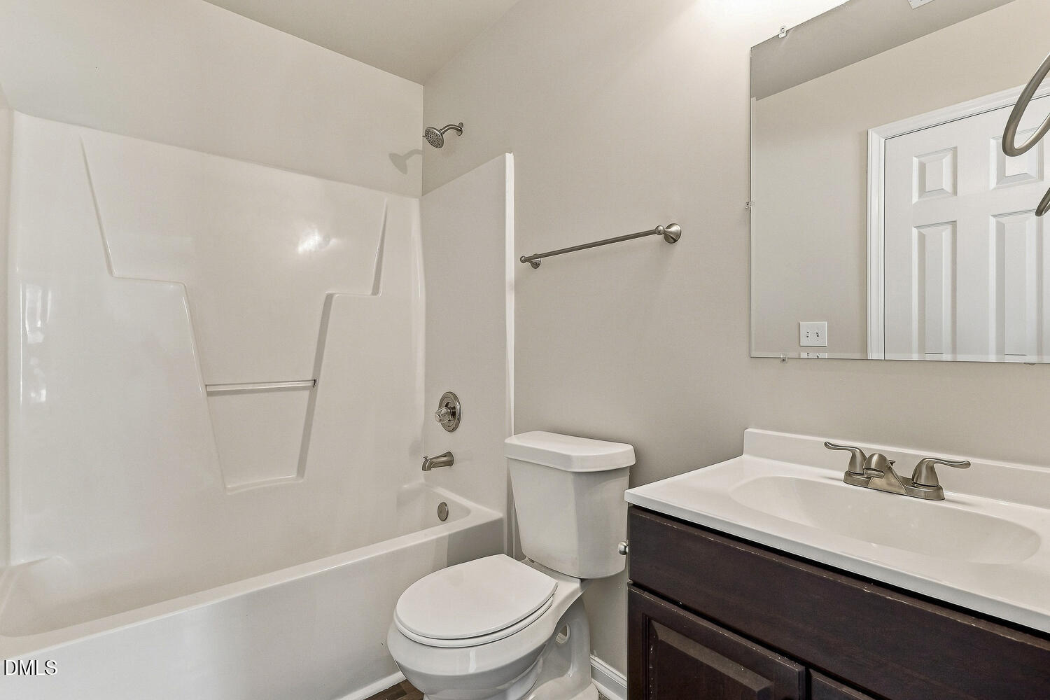4005 Scofield Drive Property Photo 23