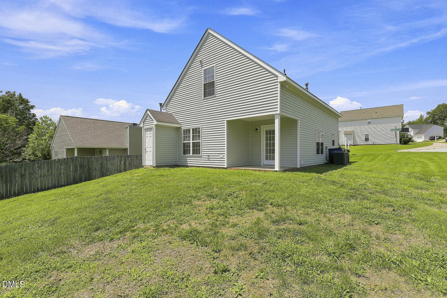 4005 Scofield Drive Property Photo 34