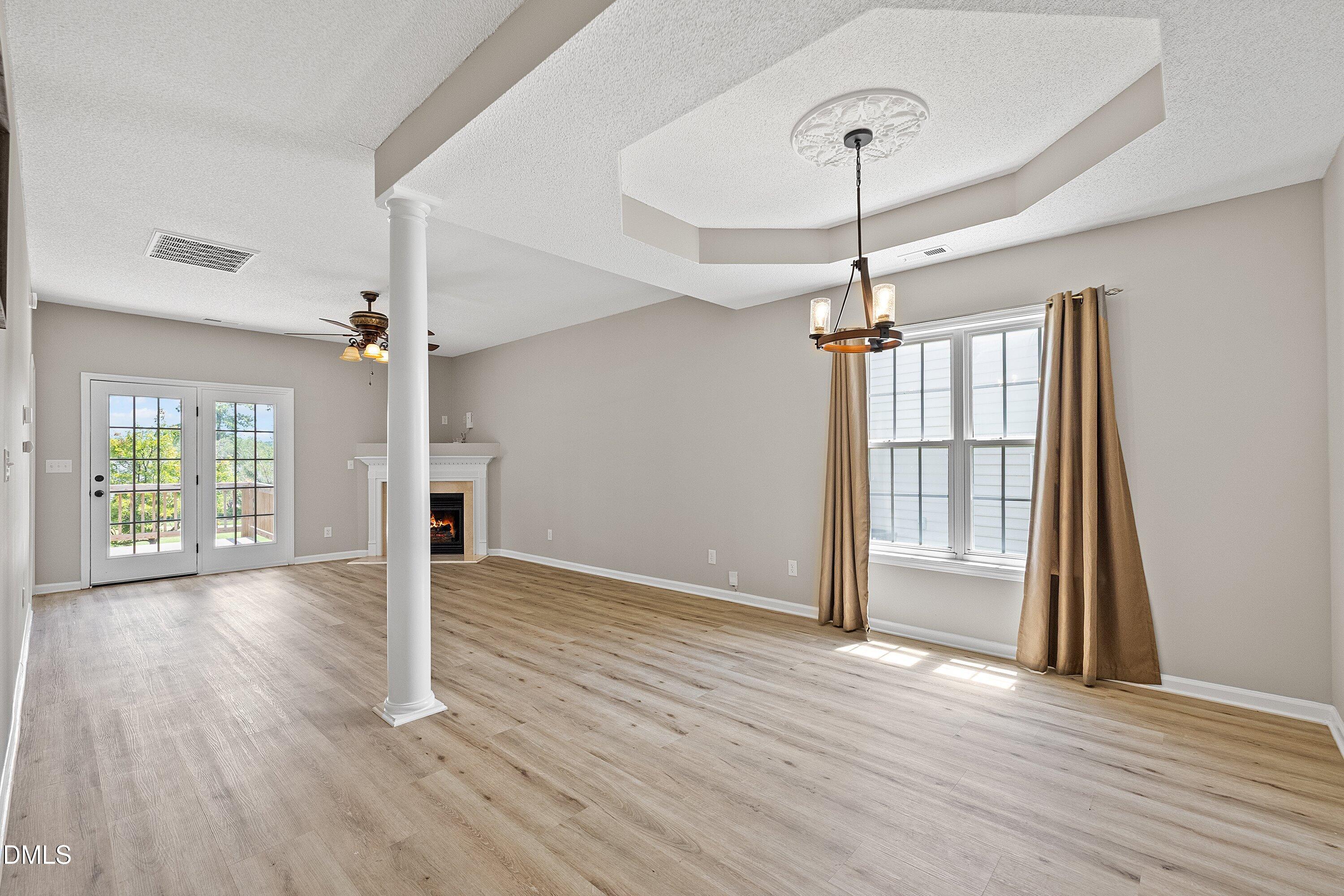 2120 Castle Pines Drive Property Photo 13
