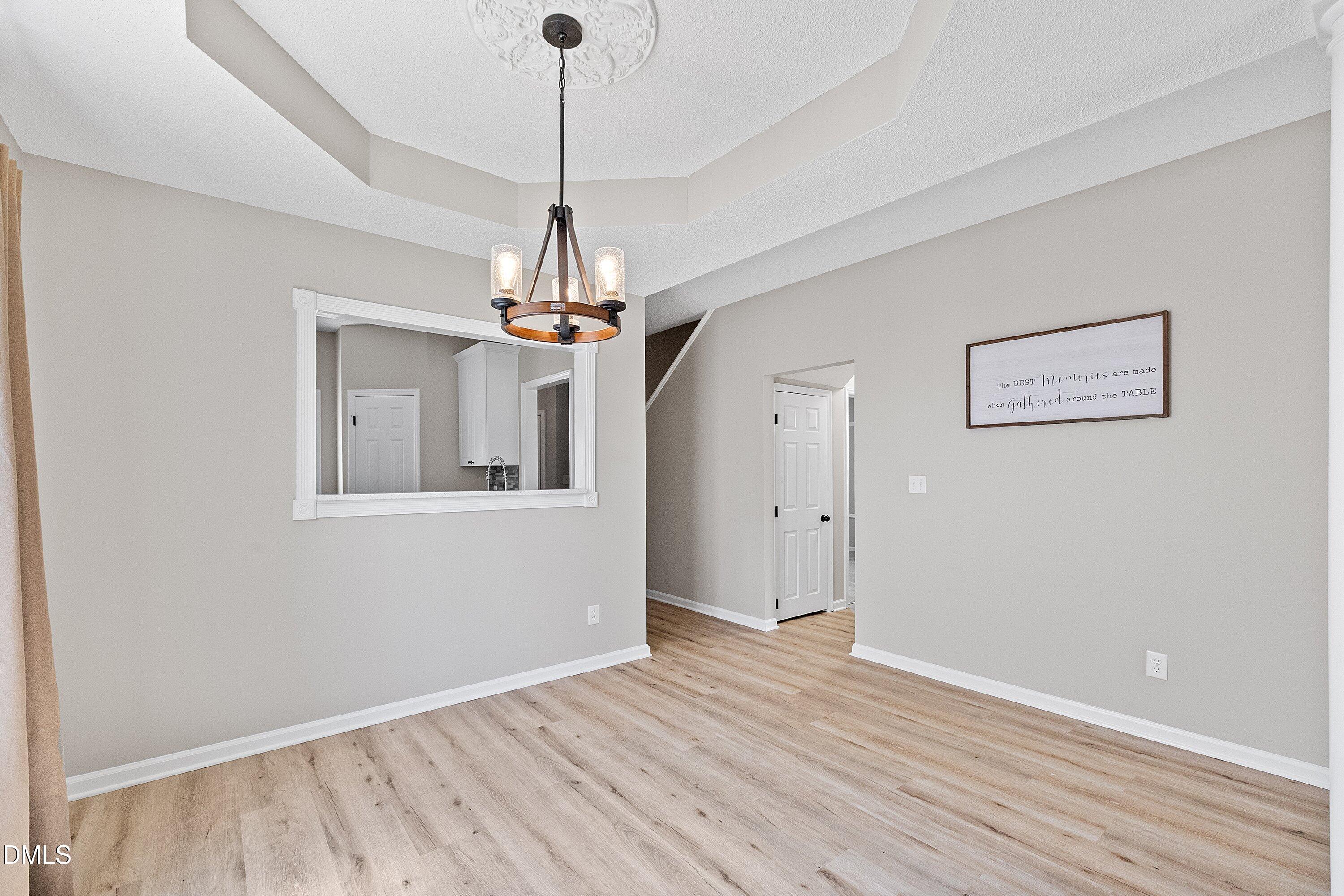 2120 Castle Pines Drive Property Photo 19