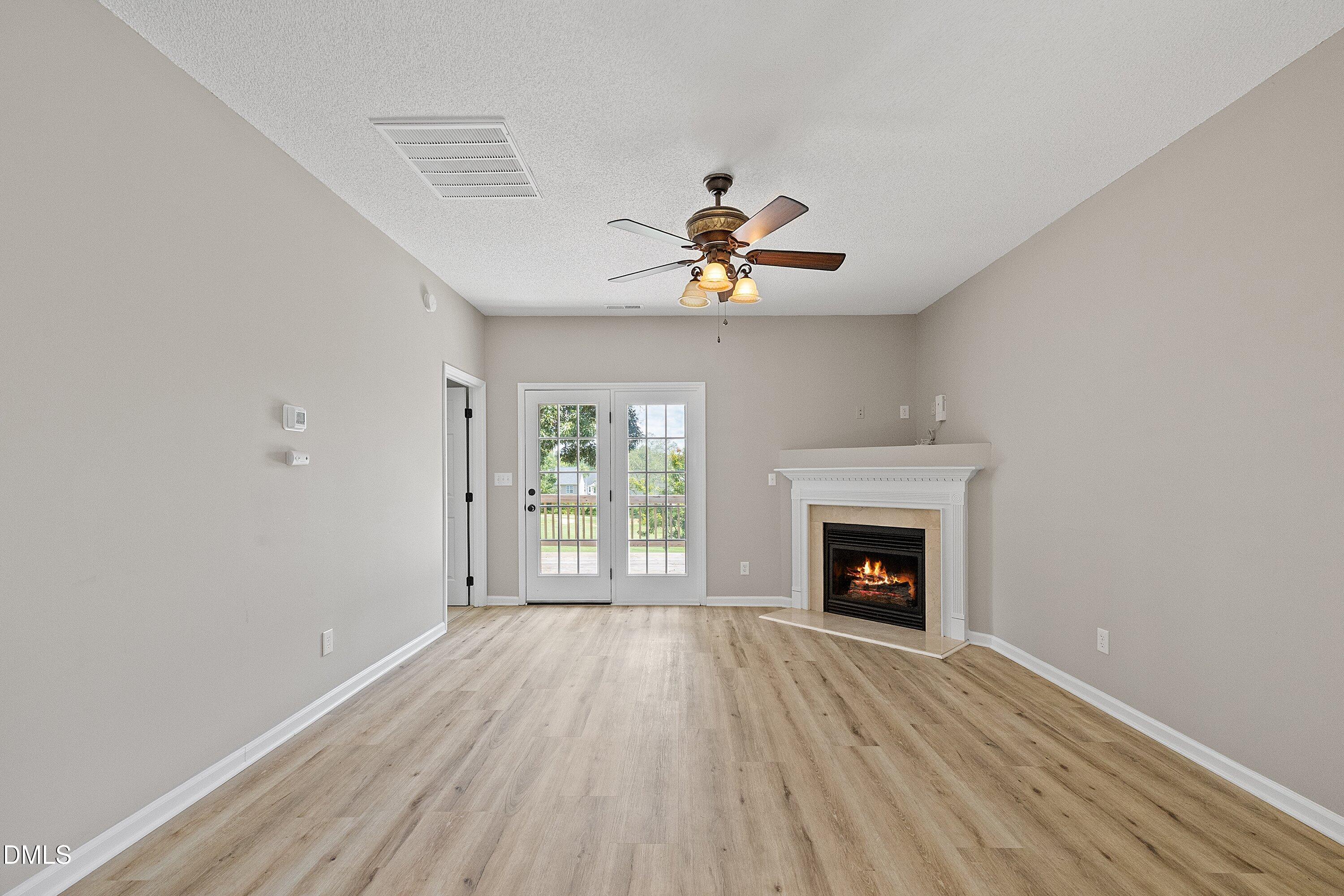 2120 Castle Pines Drive Property Photo 22
