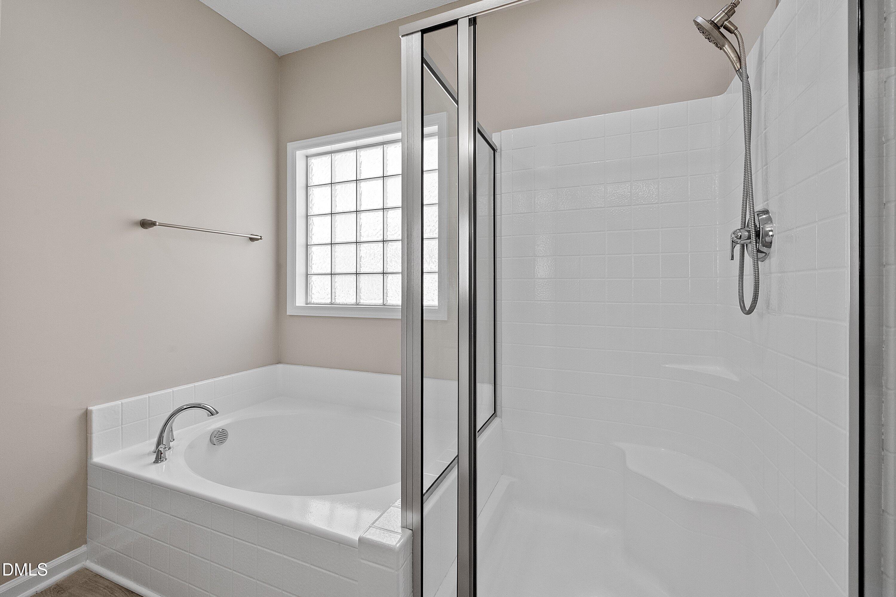 2120 Castle Pines Drive Property Photo 32