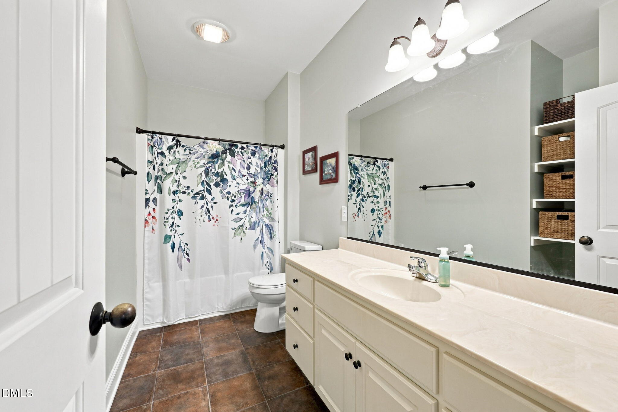 104 Flat Rock Court Property Photo 18