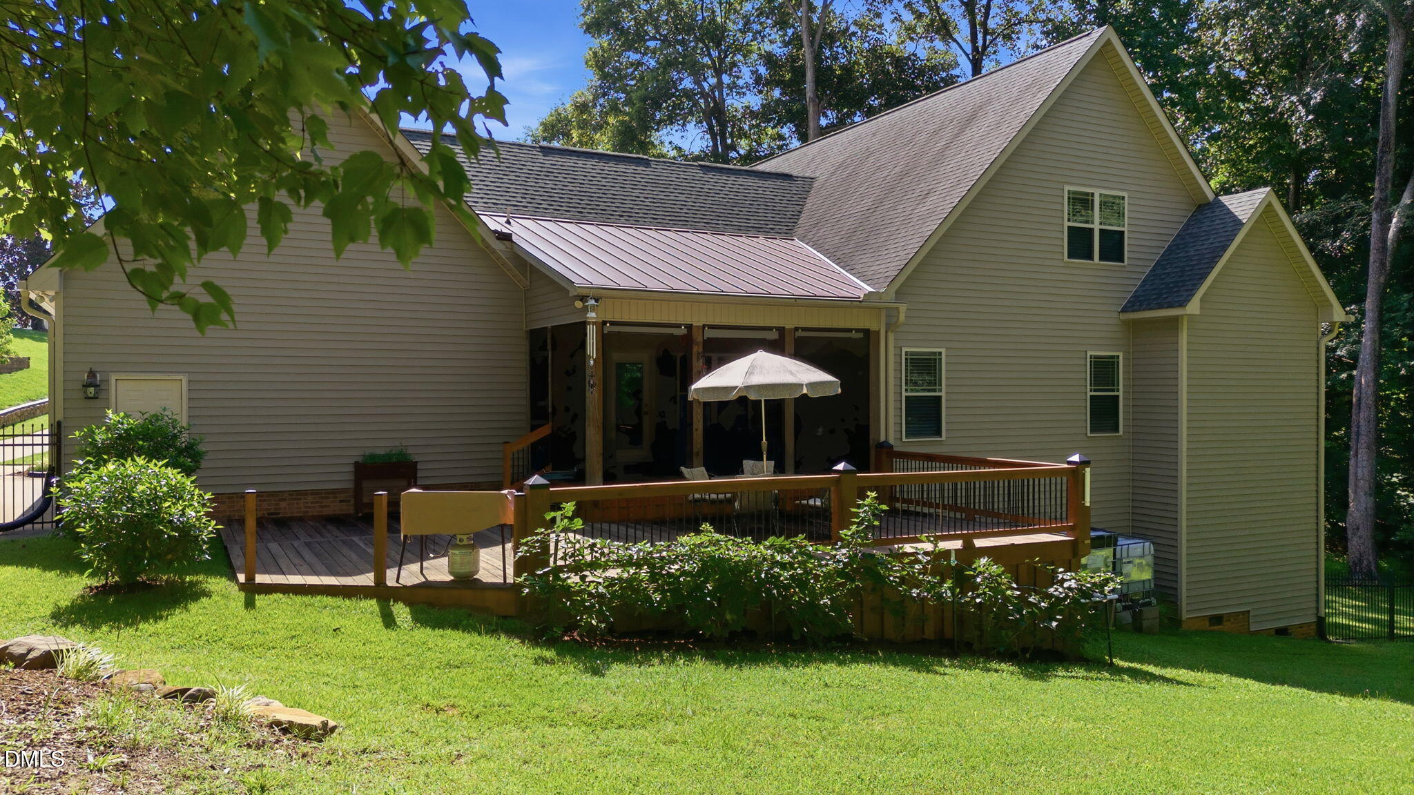 104 Flat Rock Court Property Photo 28
