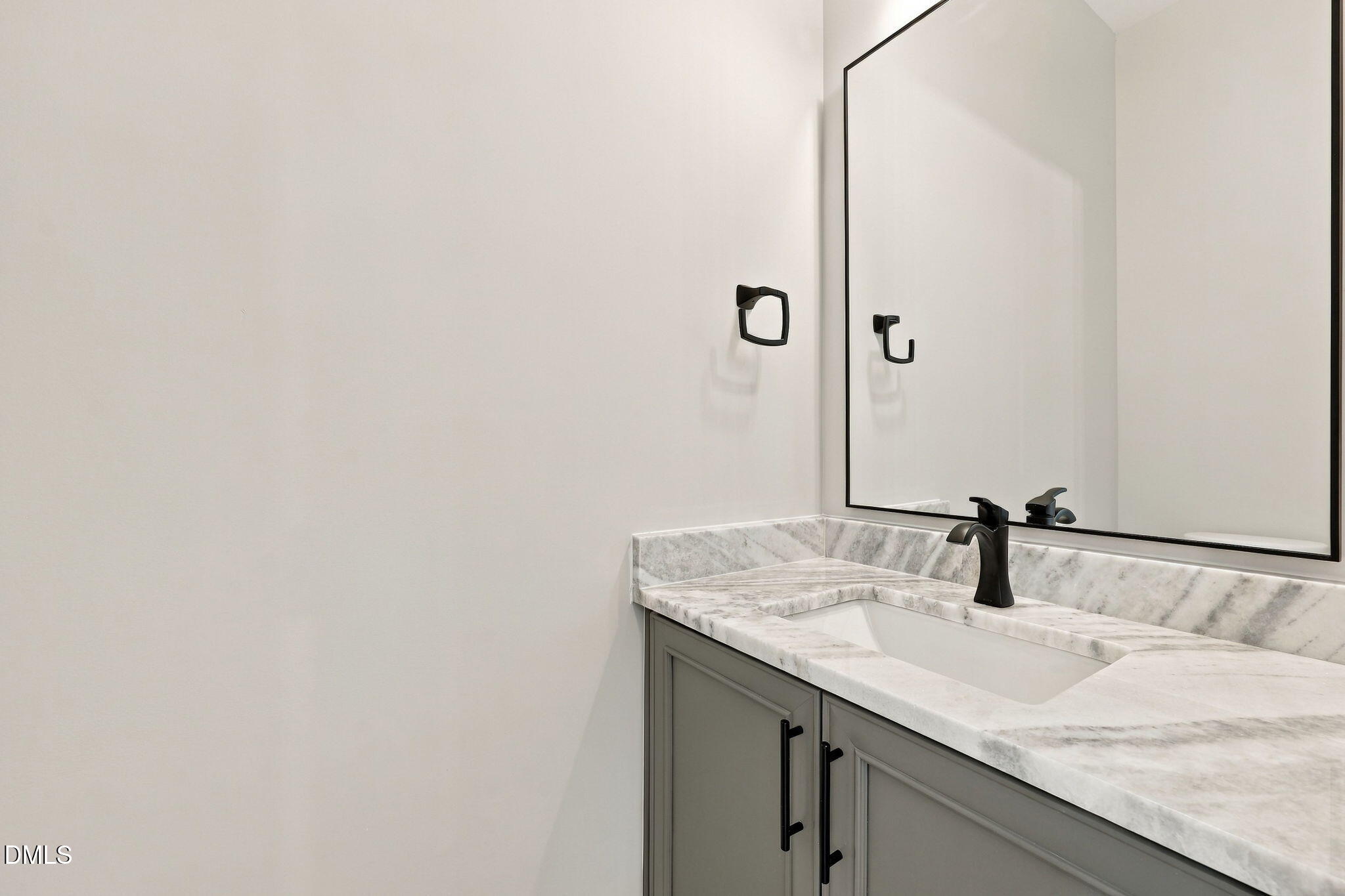 2536 Rosslare Pond Trail Property Photo 33