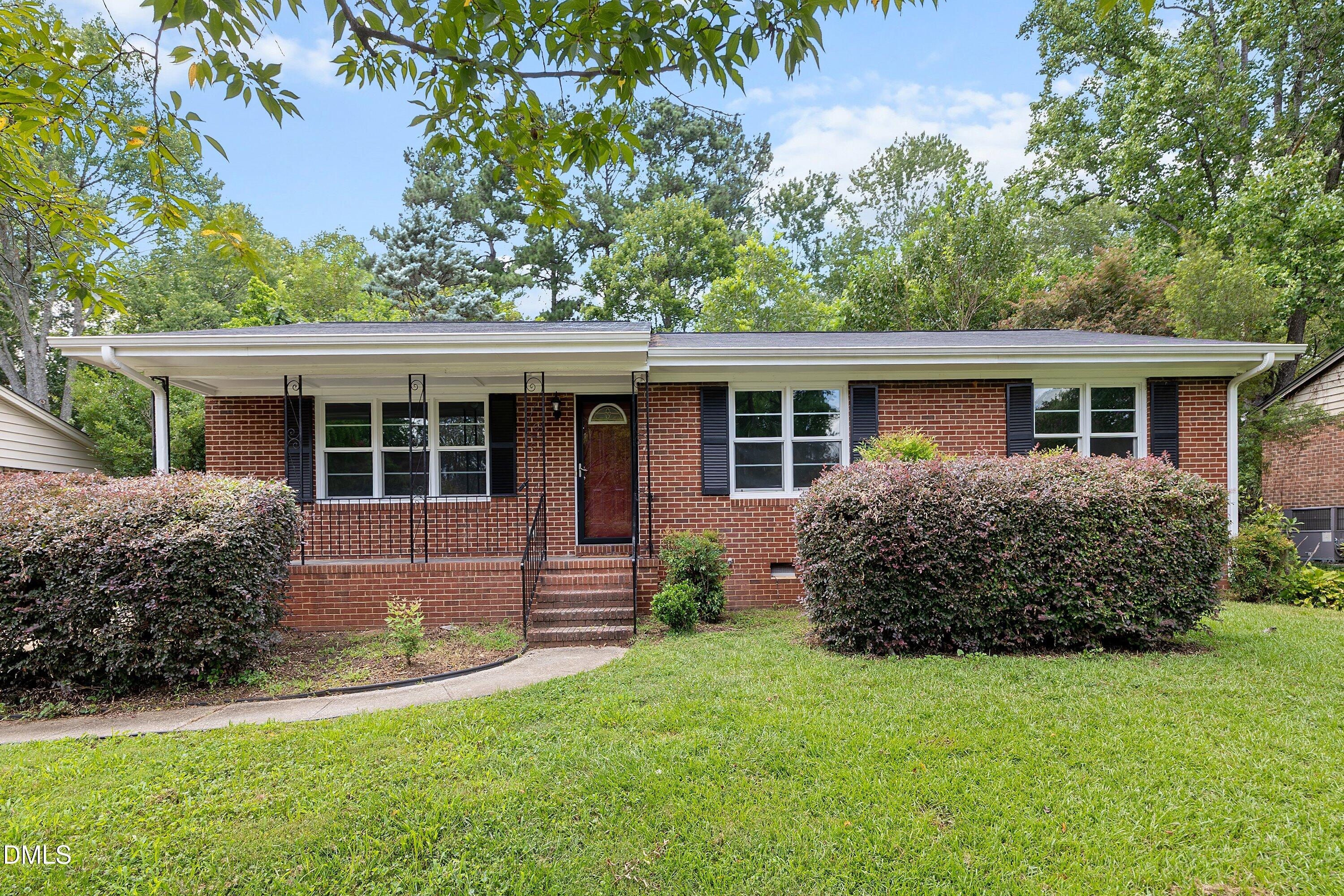 3729 Arrowwood Drive Property Photo 1