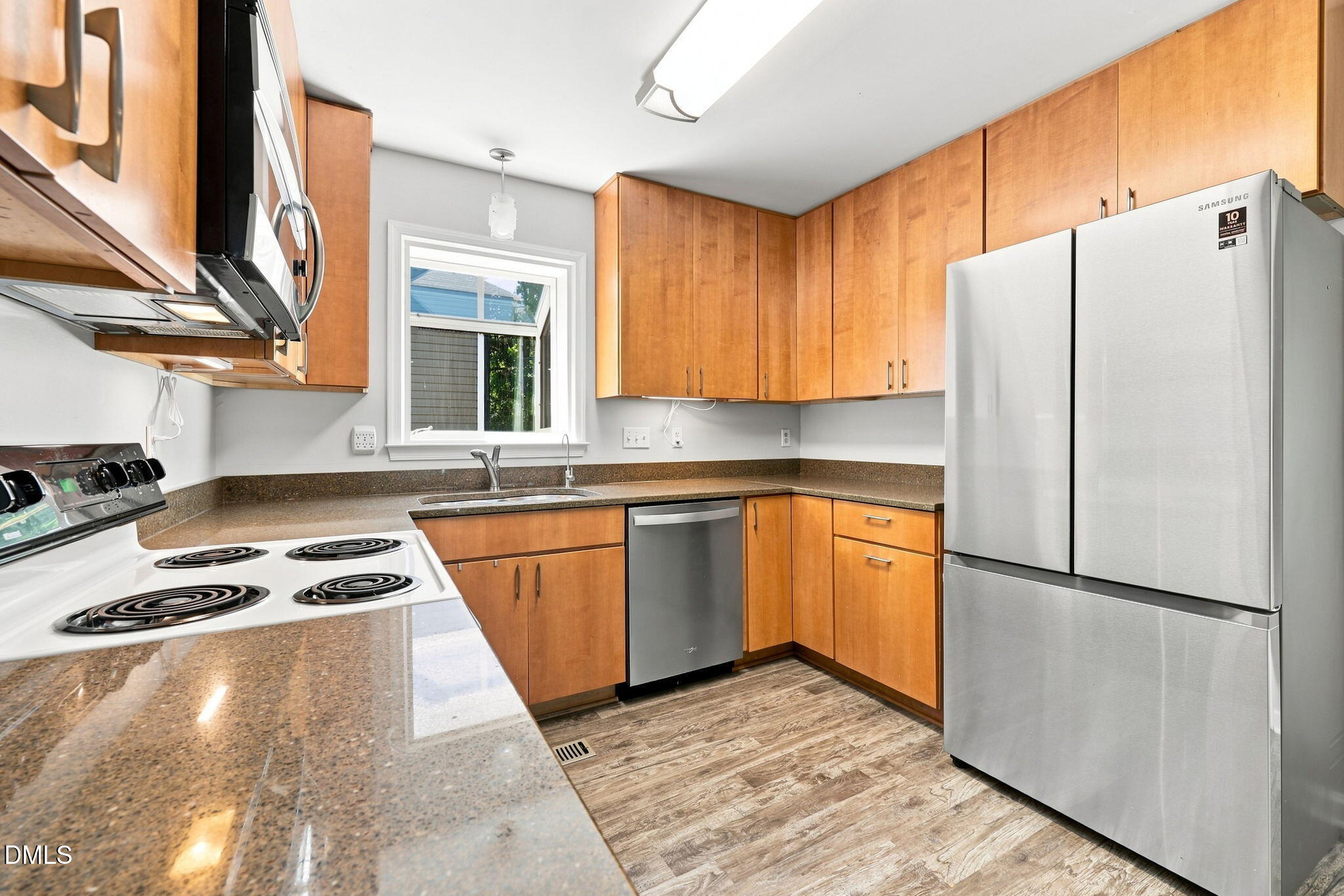 3336 Lassiter Street Property Photo 6