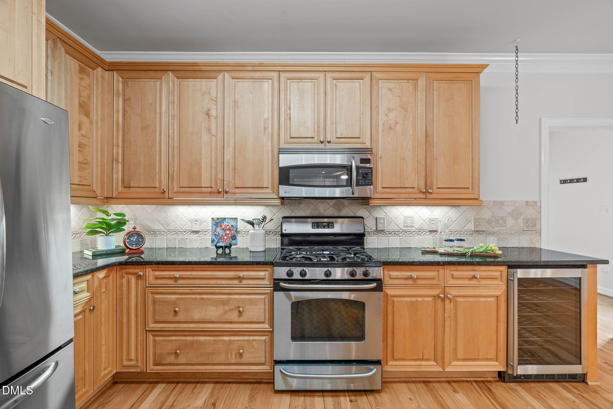 1121 Capitata Crossing Property Photo 13