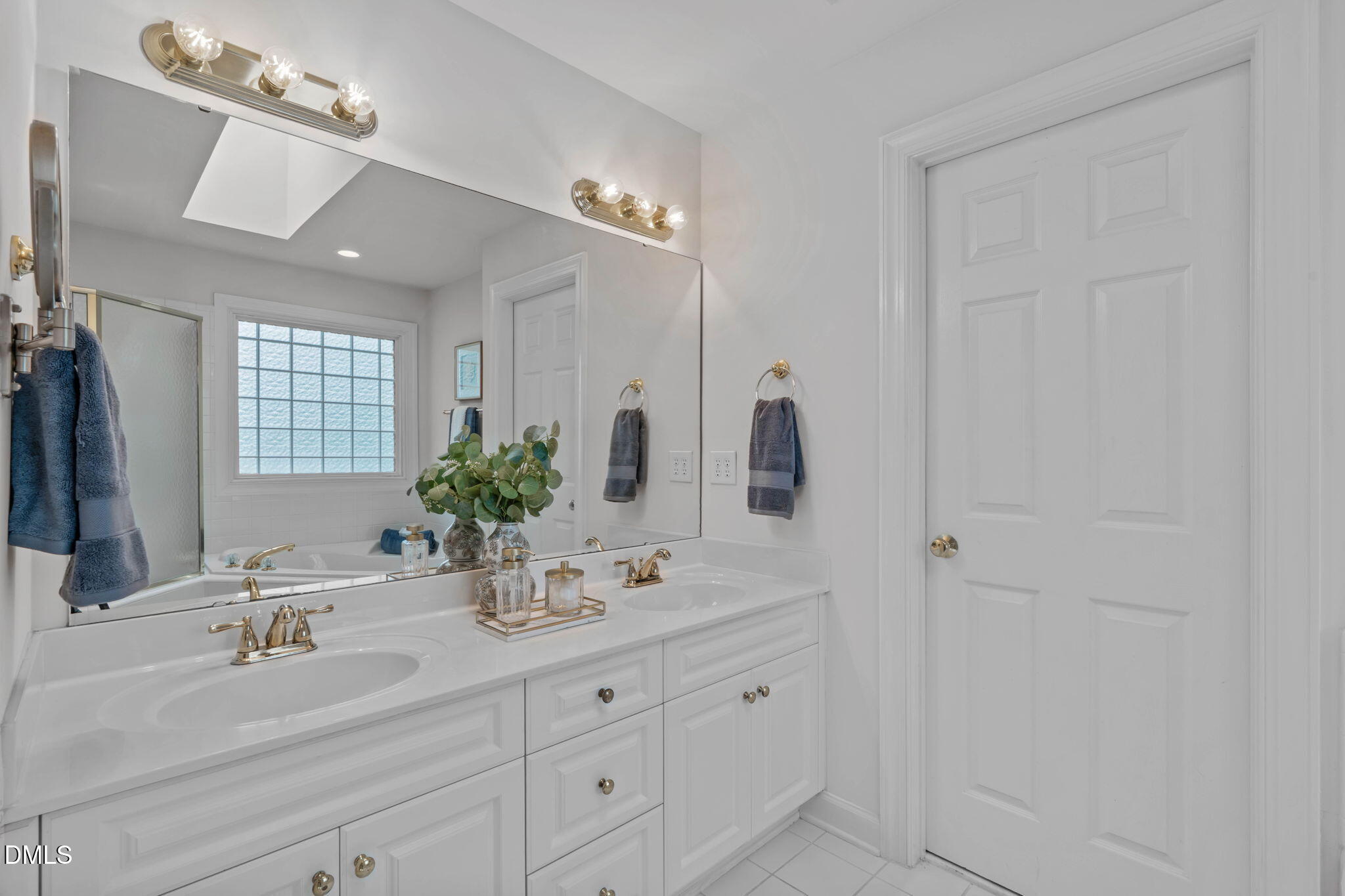 1121 Capitata Crossing Property Photo 31