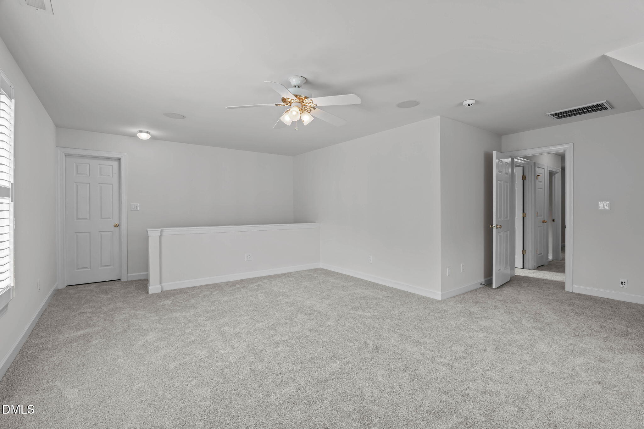 1121 Capitata Crossing Property Photo 45