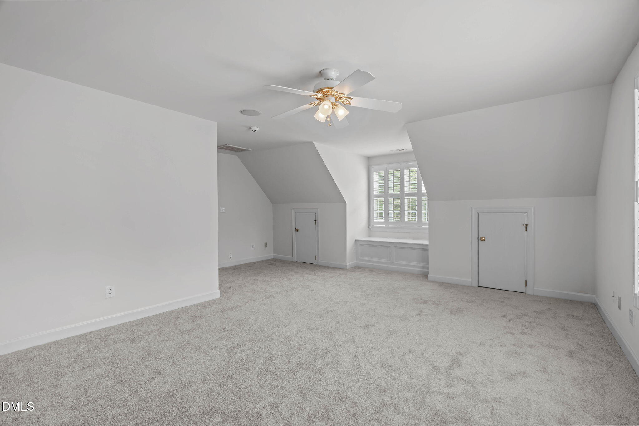 1121 Capitata Crossing Property Photo 46