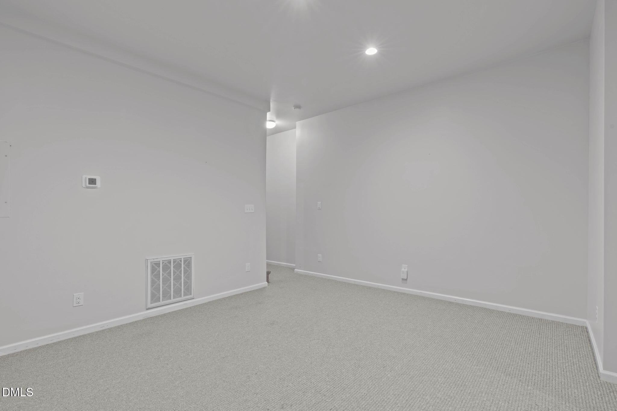 1121 Capitata Crossing Property Photo 50