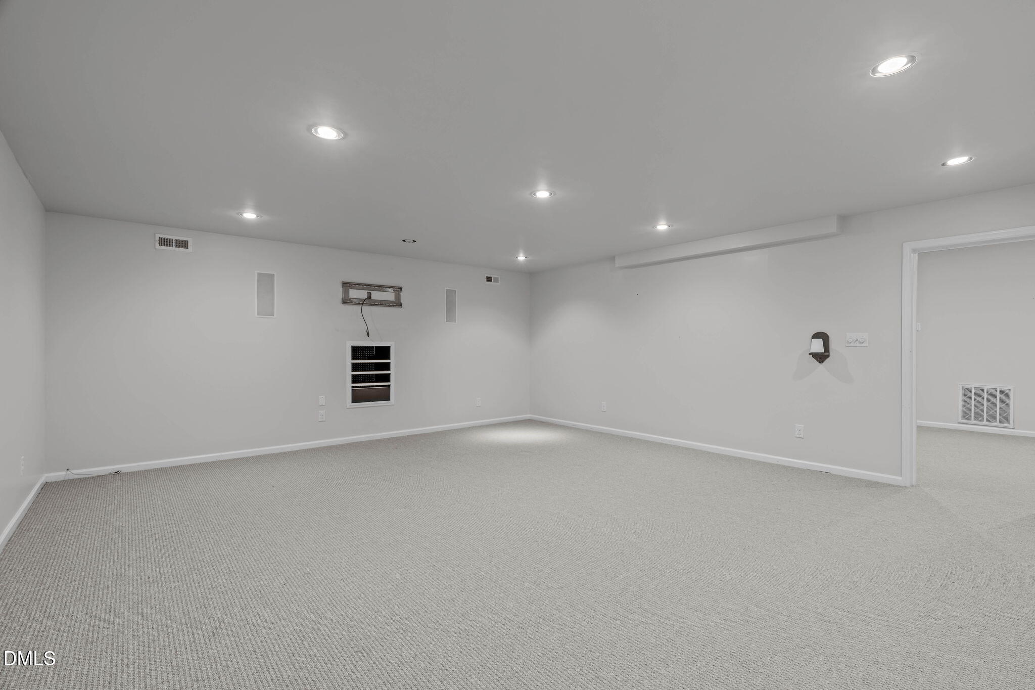 1121 Capitata Crossing Property Photo 53
