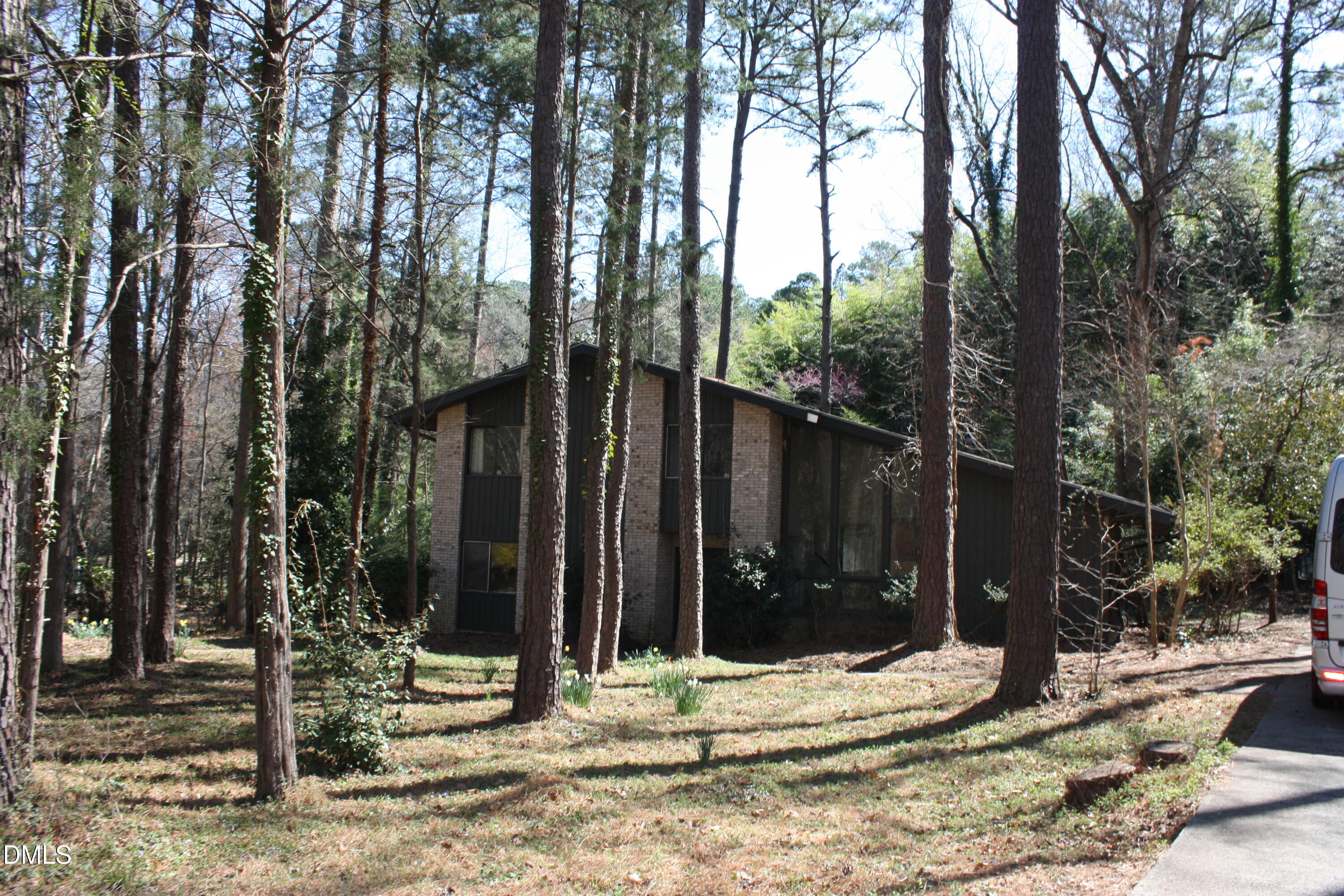 603 Kensington Drive Property Photo 1