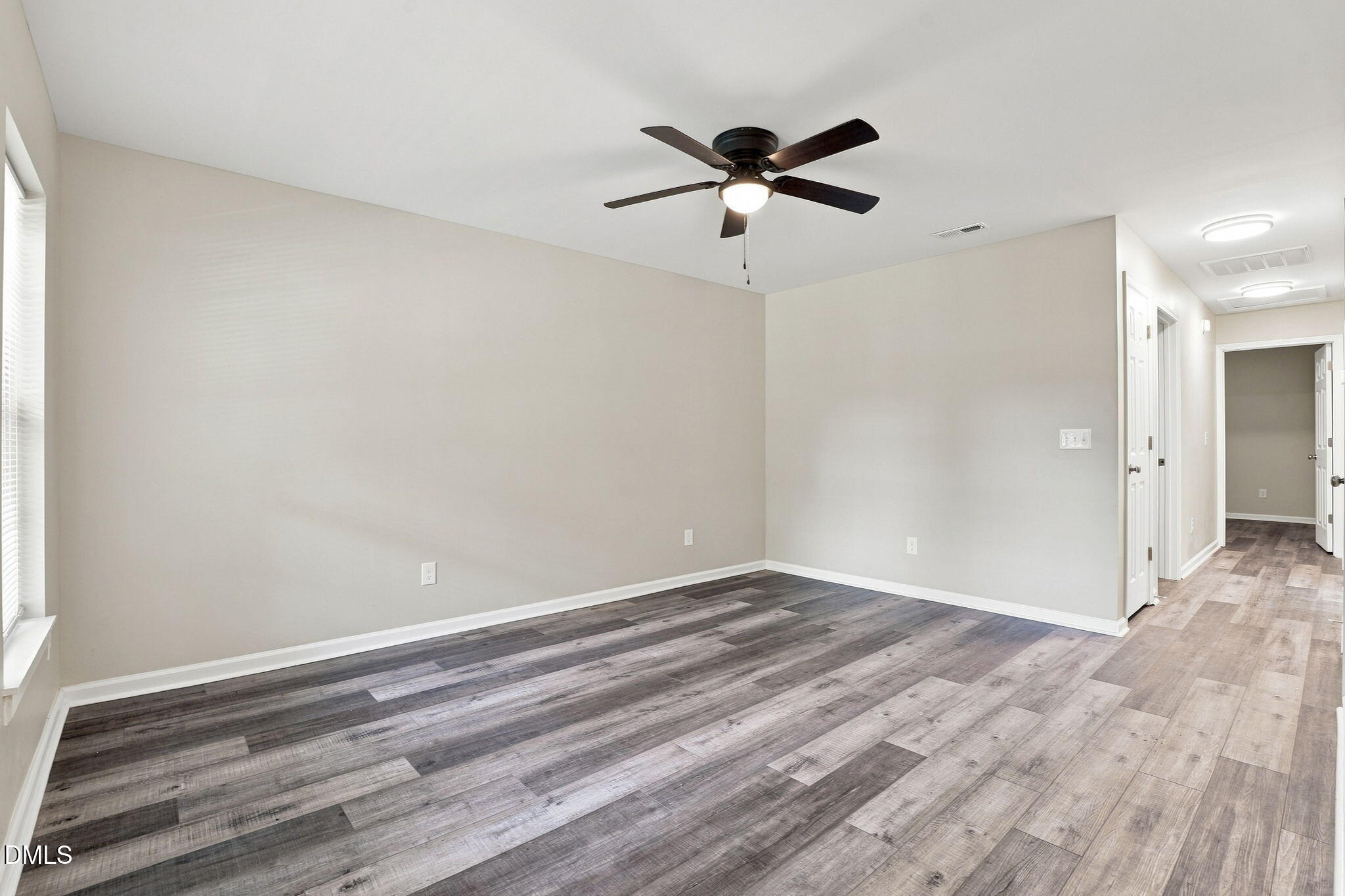 1557 Cherry Street Property Photo 7