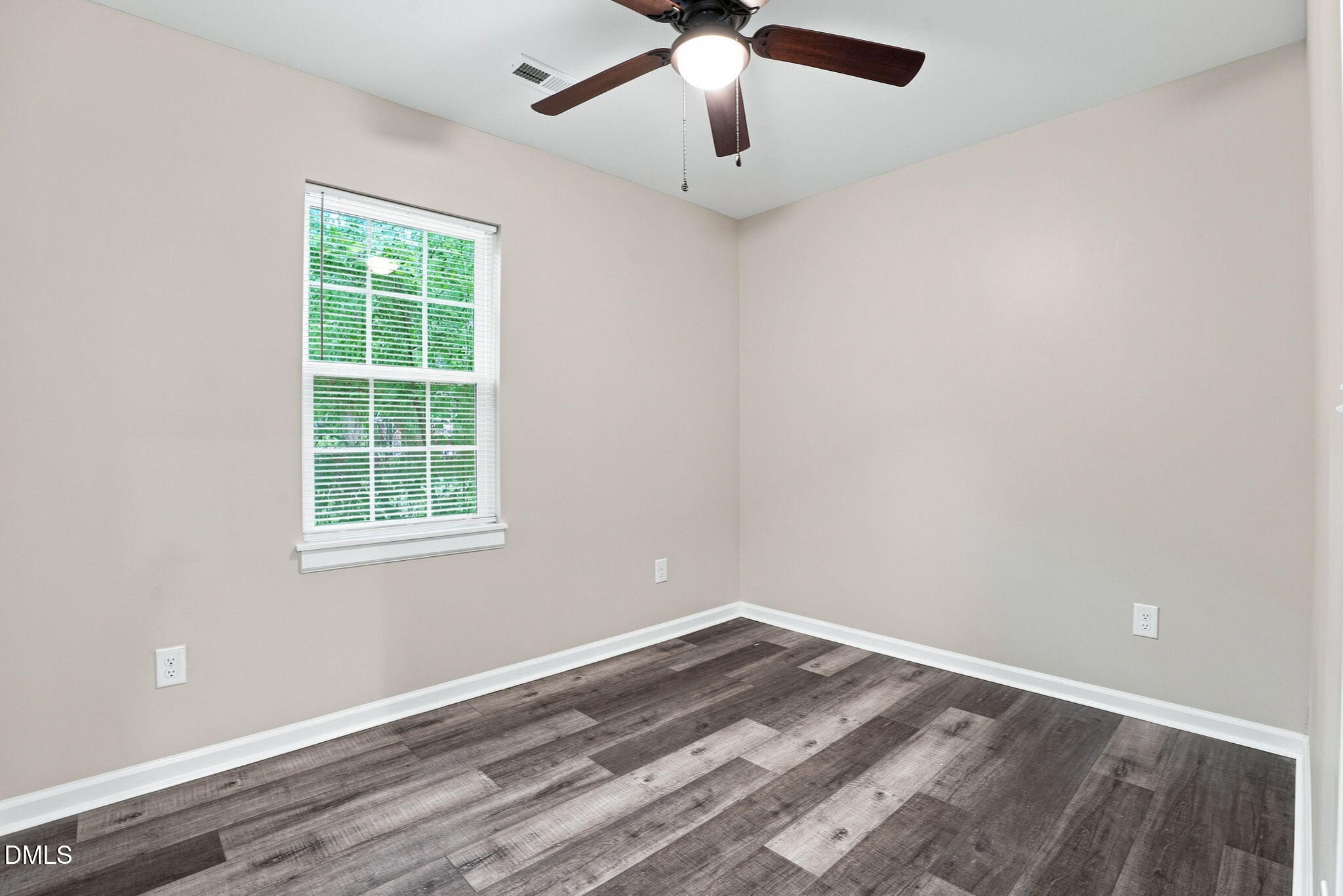 1557 Cherry Street Property Photo 12