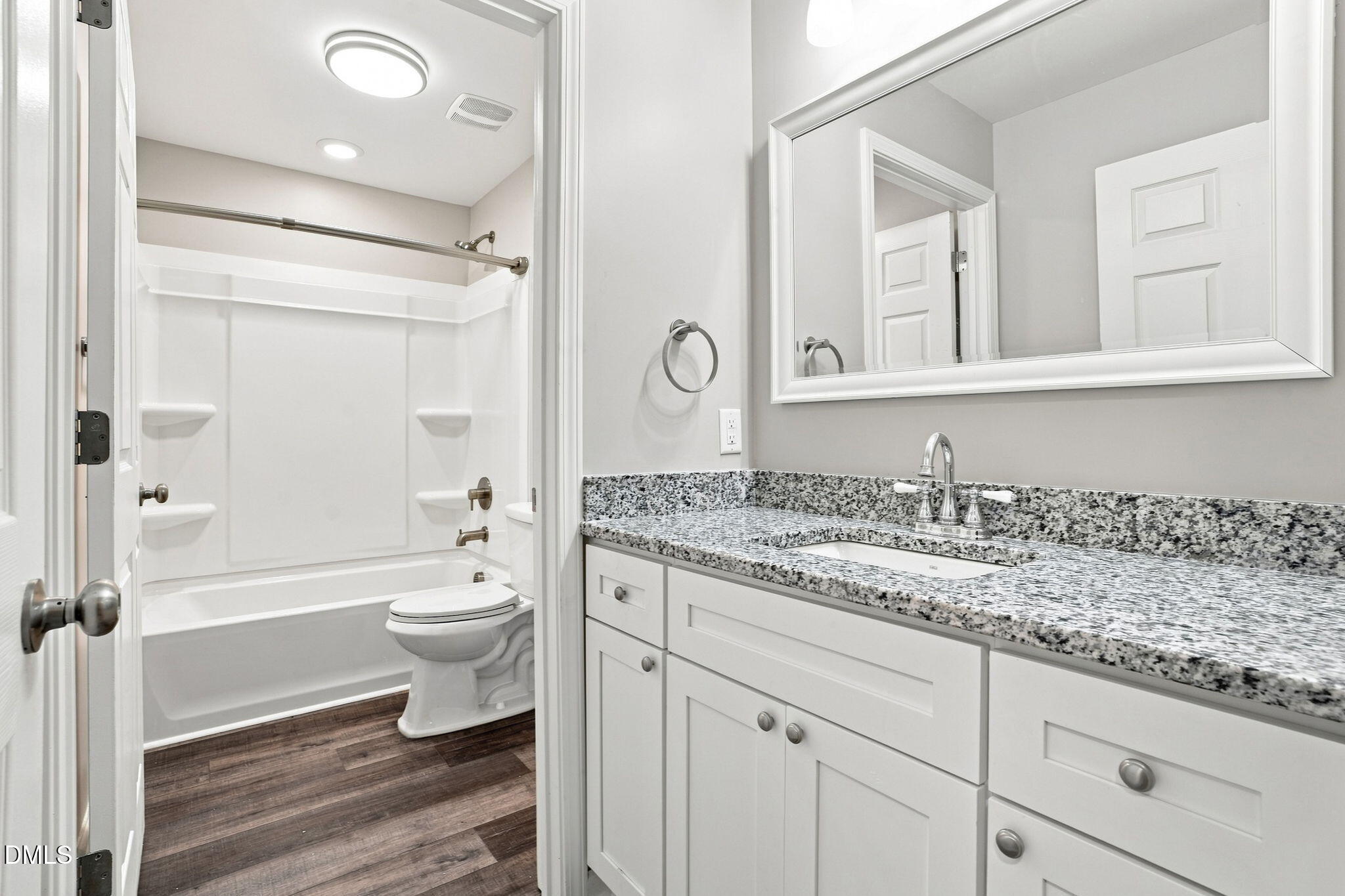 1557 Cherry Street Property Photo 14