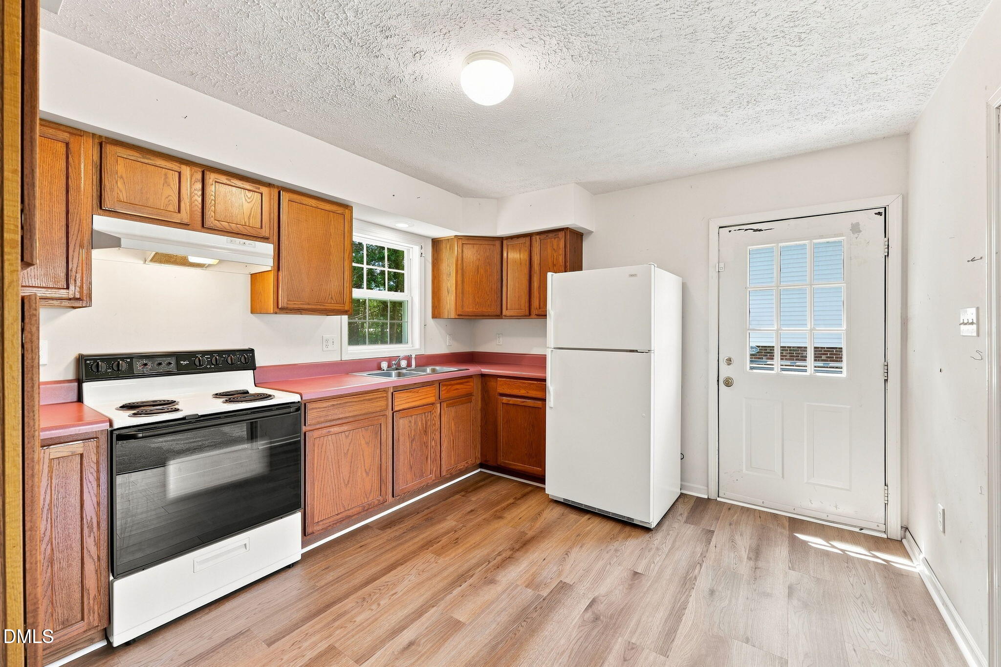 104 Pine Forest Drive Property Photo 7