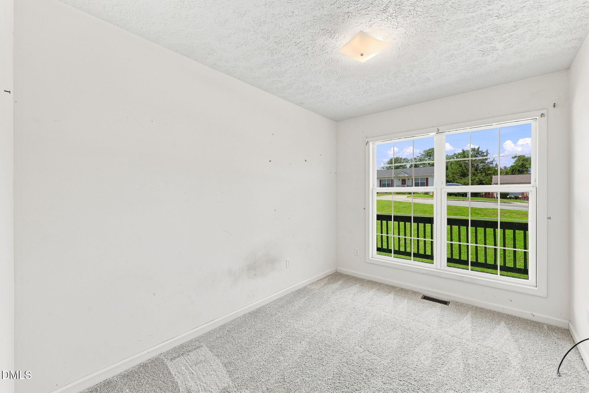 104 Pine Forest Drive Property Photo 14