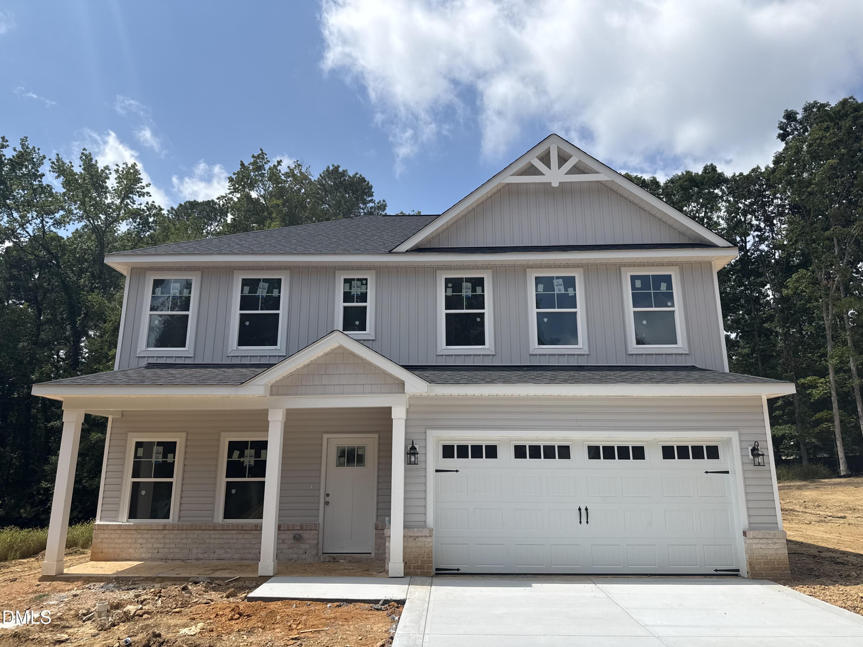 709 Crestview Drive Property Photo 1