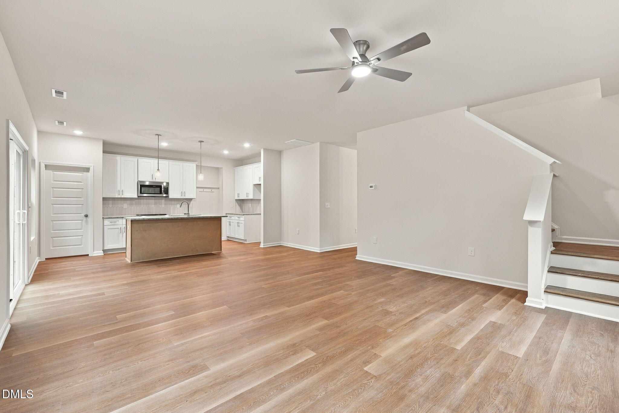 709 Crestview Drive Property Photo 15