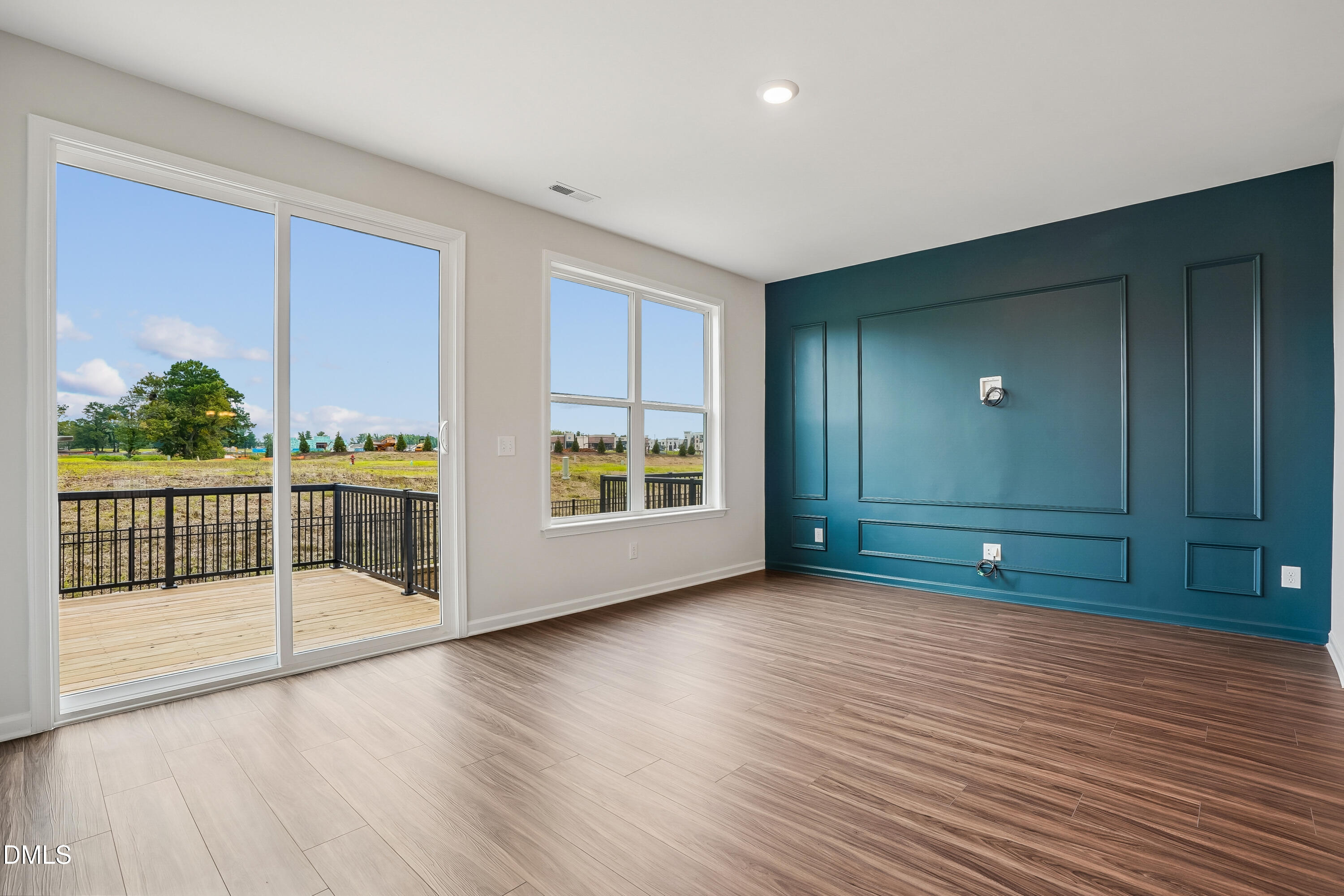 37 E Tiger Lily Trail #56 Property Photo 6