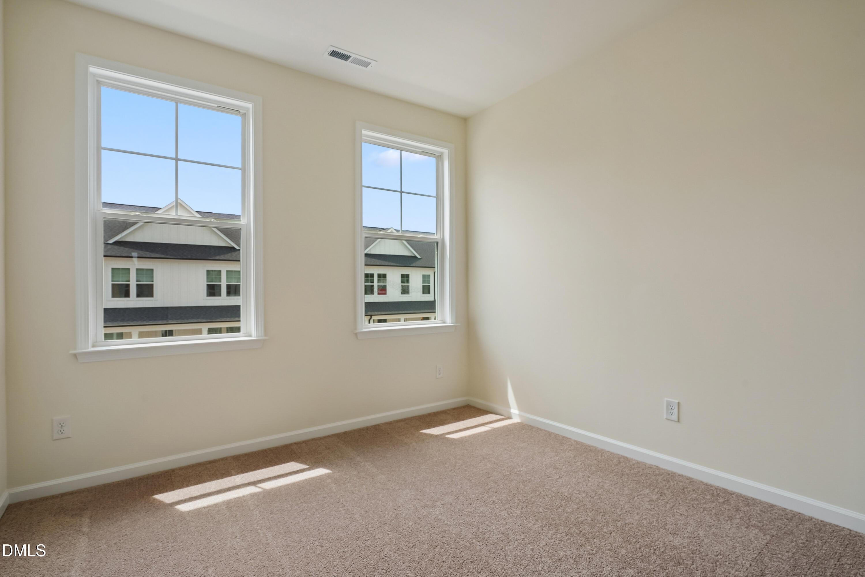 41 E Tiger Lily Trail #57 Property Photo 18