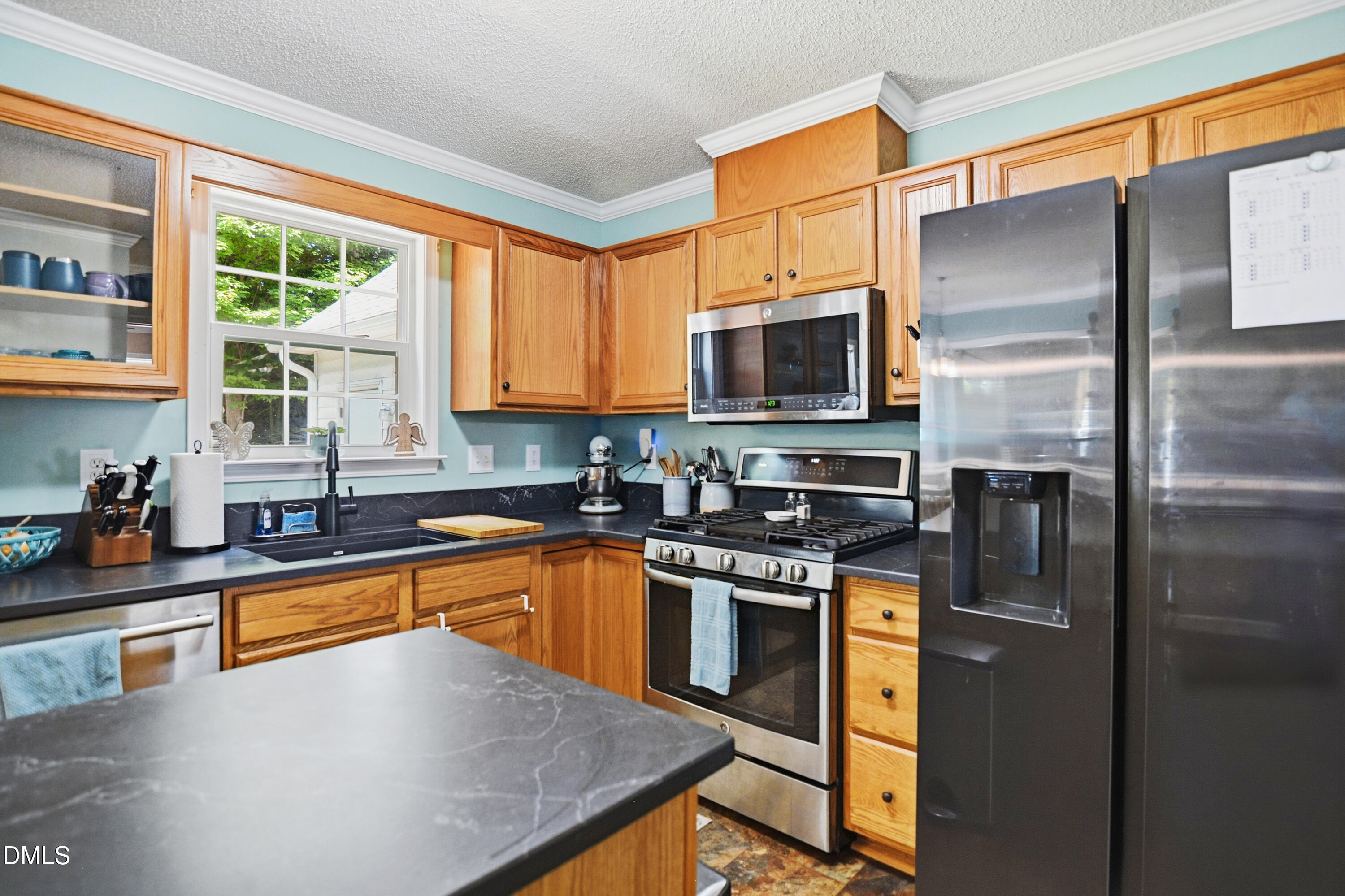6901 River Birch Drive Property Photo 8