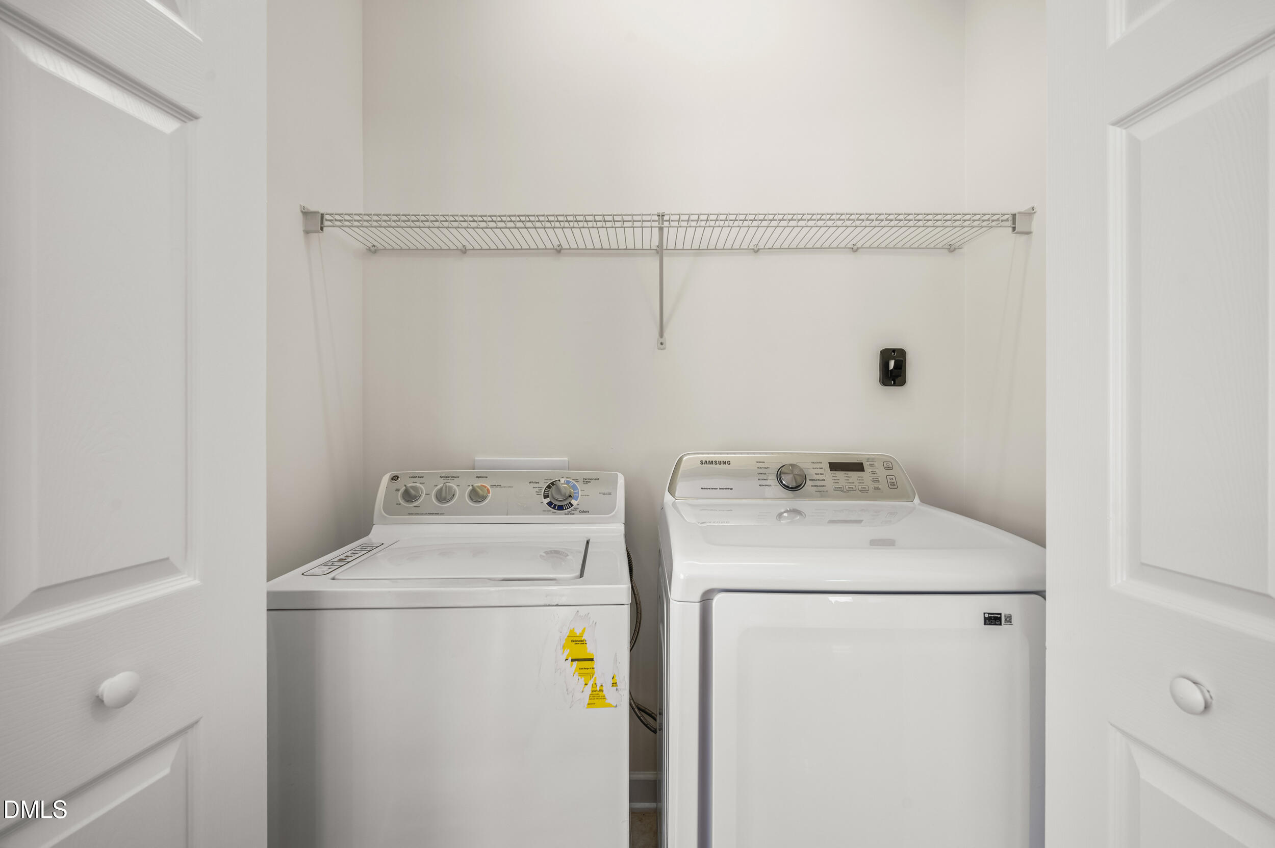 449 Seastone Street Property Photo 15