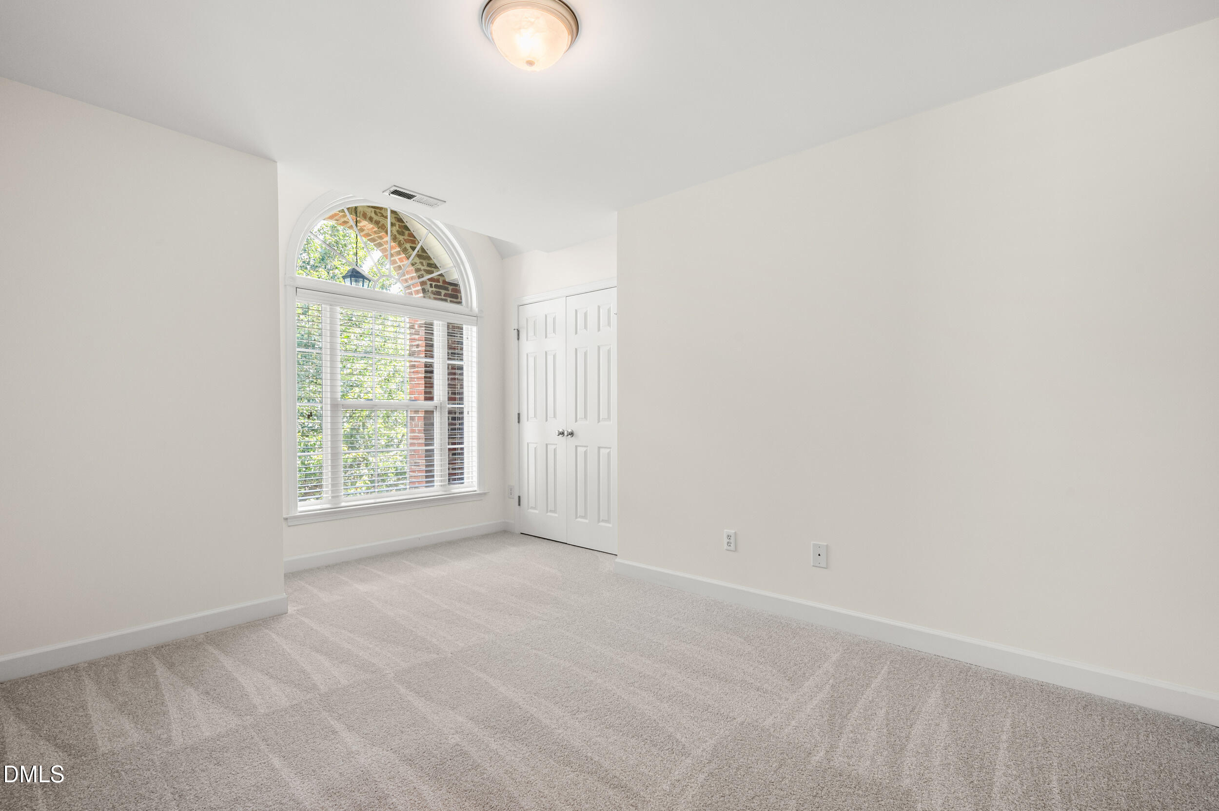 449 Seastone Street Property Photo 31