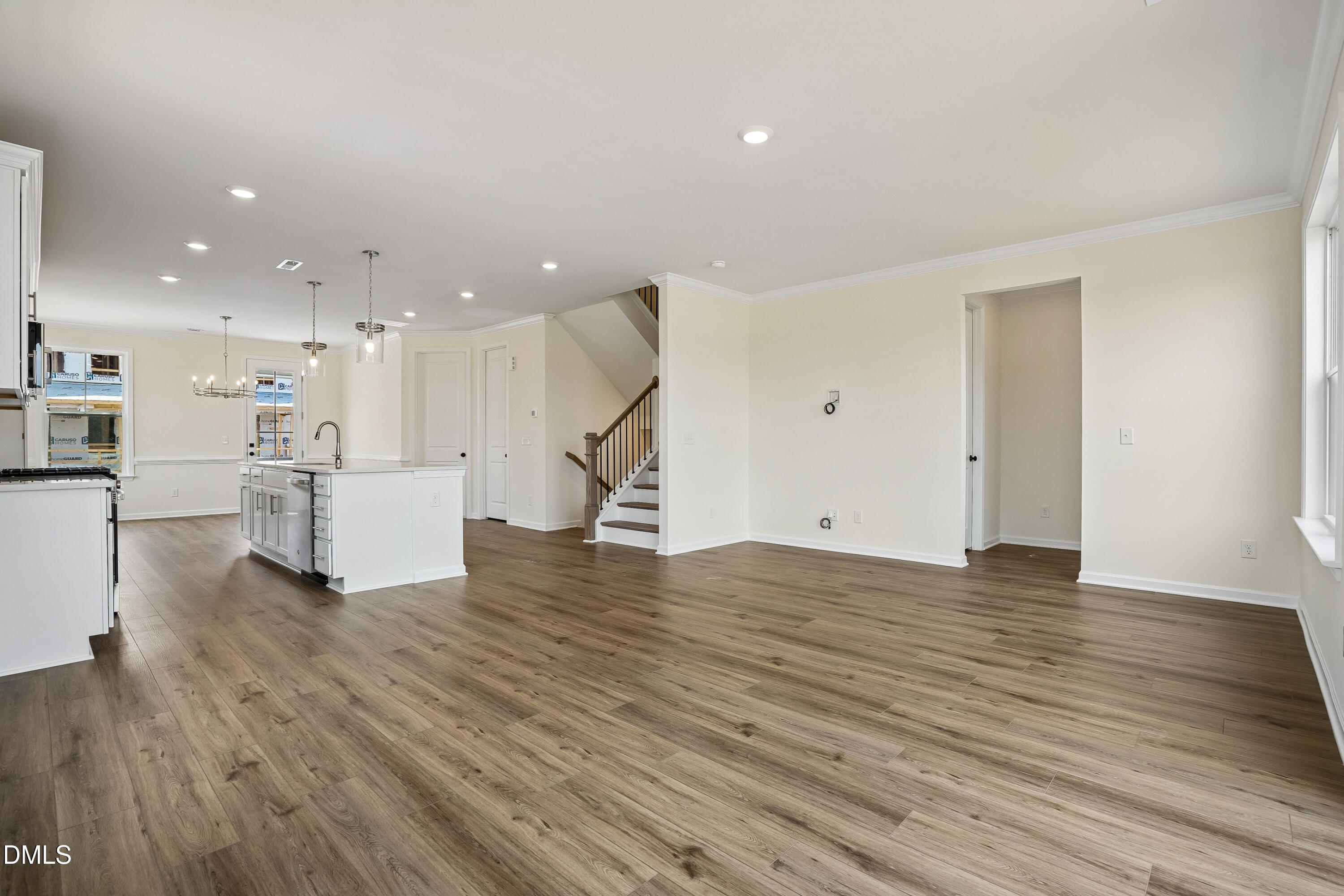 51 E Tiger Lily Trail Property Photo 11