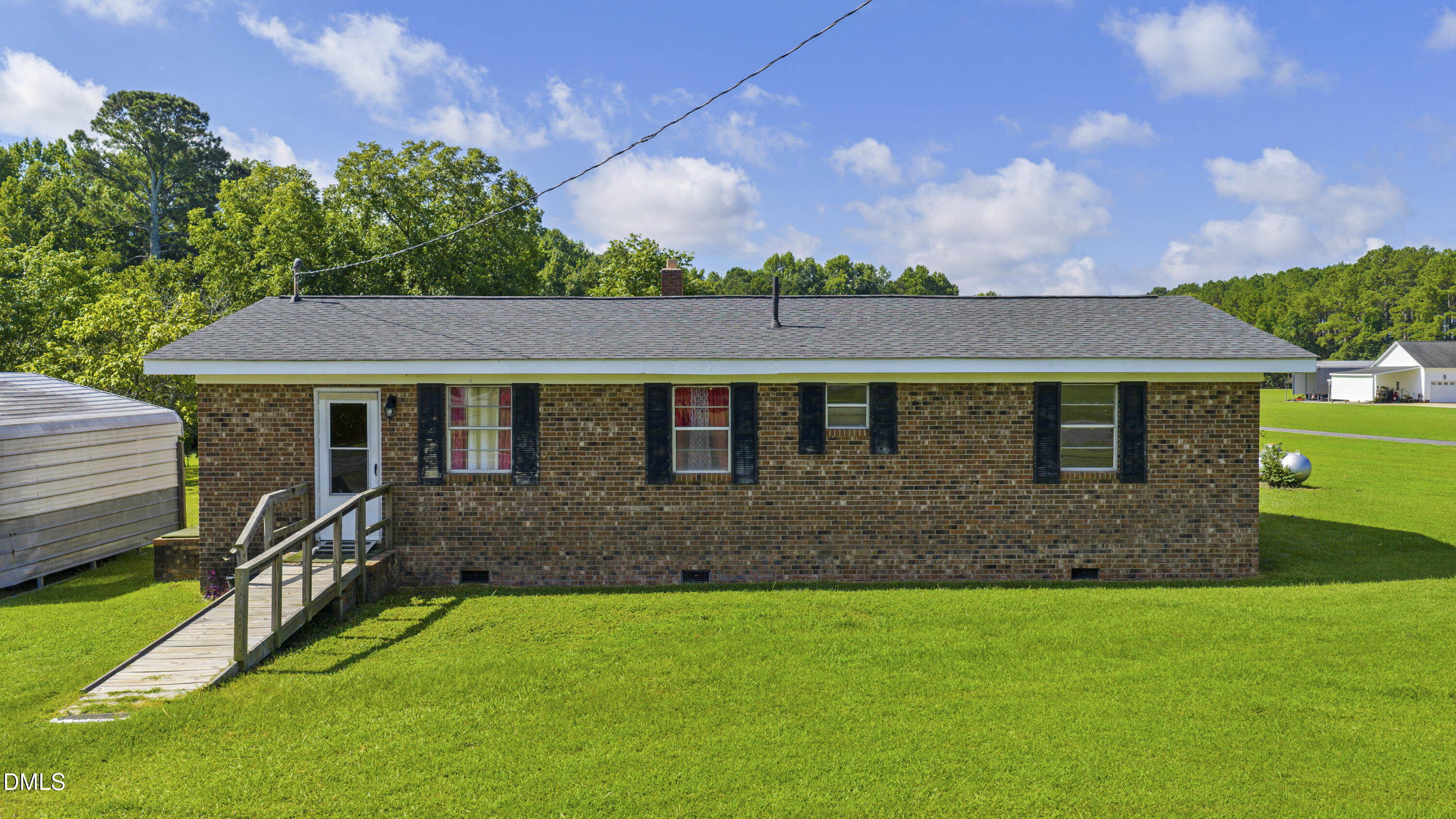 1190 Turlington Road Property Photo 2