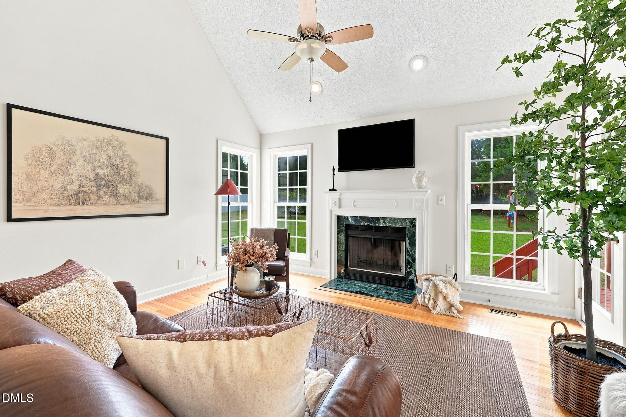 101 Somerset Farm Drive Property Photo 10