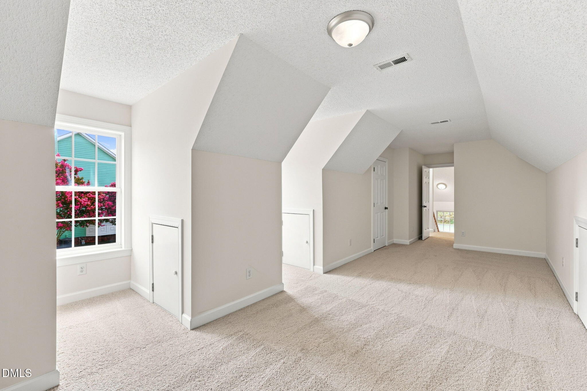 101 Somerset Farm Drive Property Photo 25