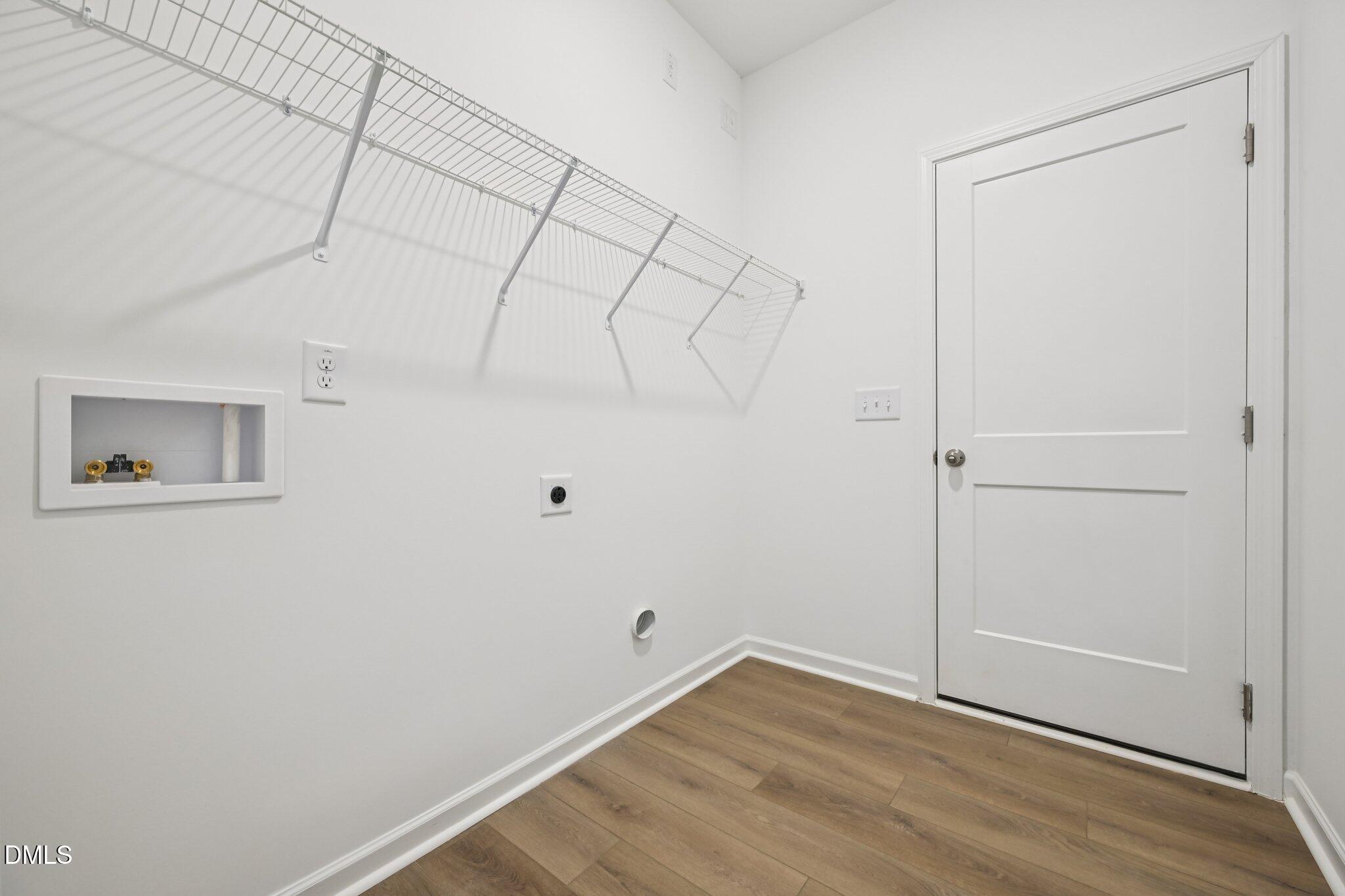 6651 Chillingham Drive 93 Property Photo 21