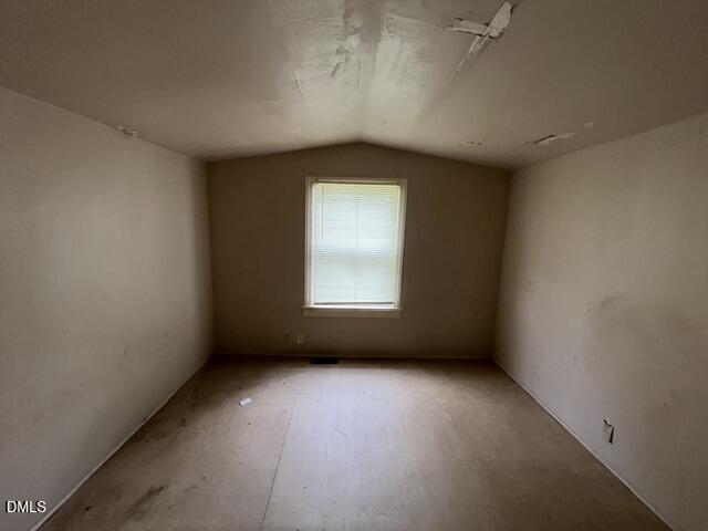 439 Alexander Avenue Property Photo 15