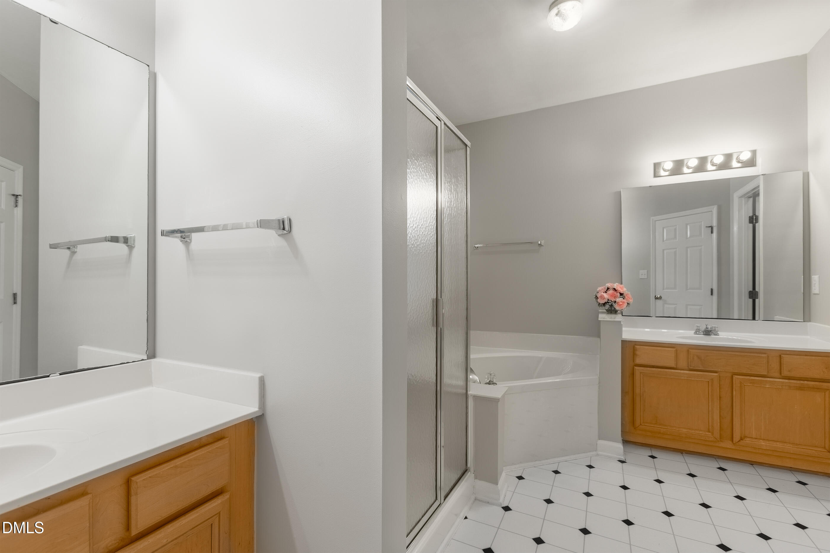 610 Park York Lane Property Photo 13