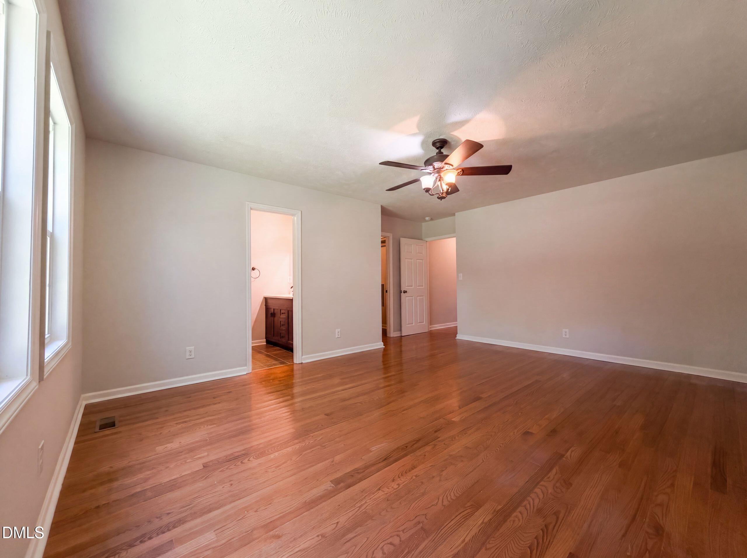 4060 Rosehill Road Property Photo 10