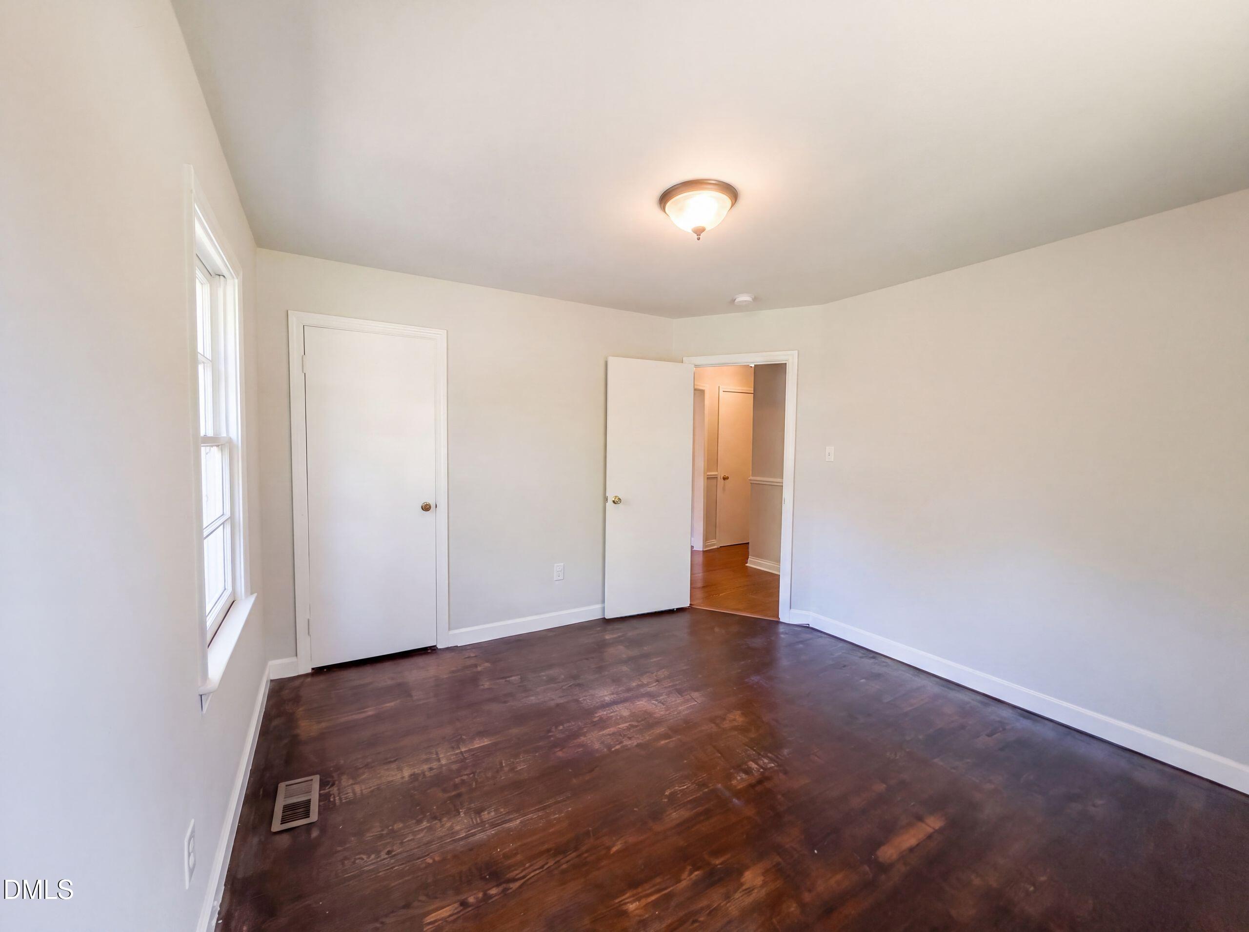 4060 Rosehill Road Property Photo 13