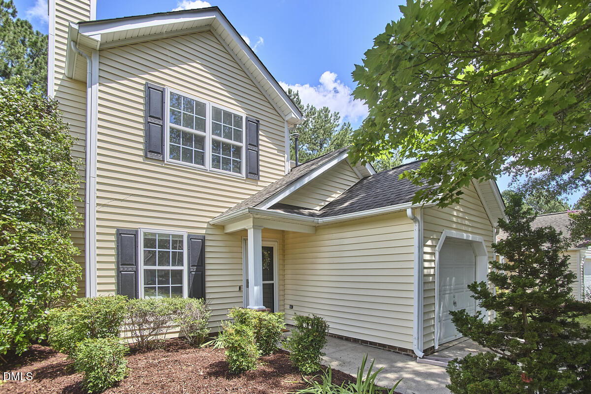 628 Ashford Lane Property Photo 4